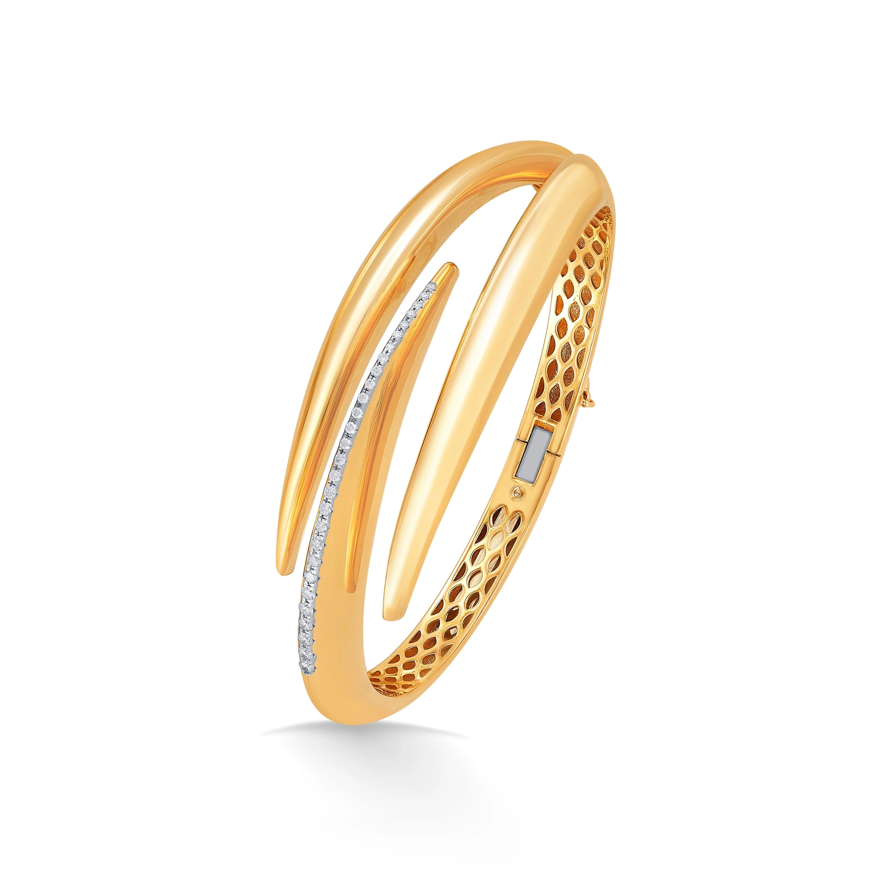 Soiree Ember Clutch Luxe Bracelet - Zen Diamond India