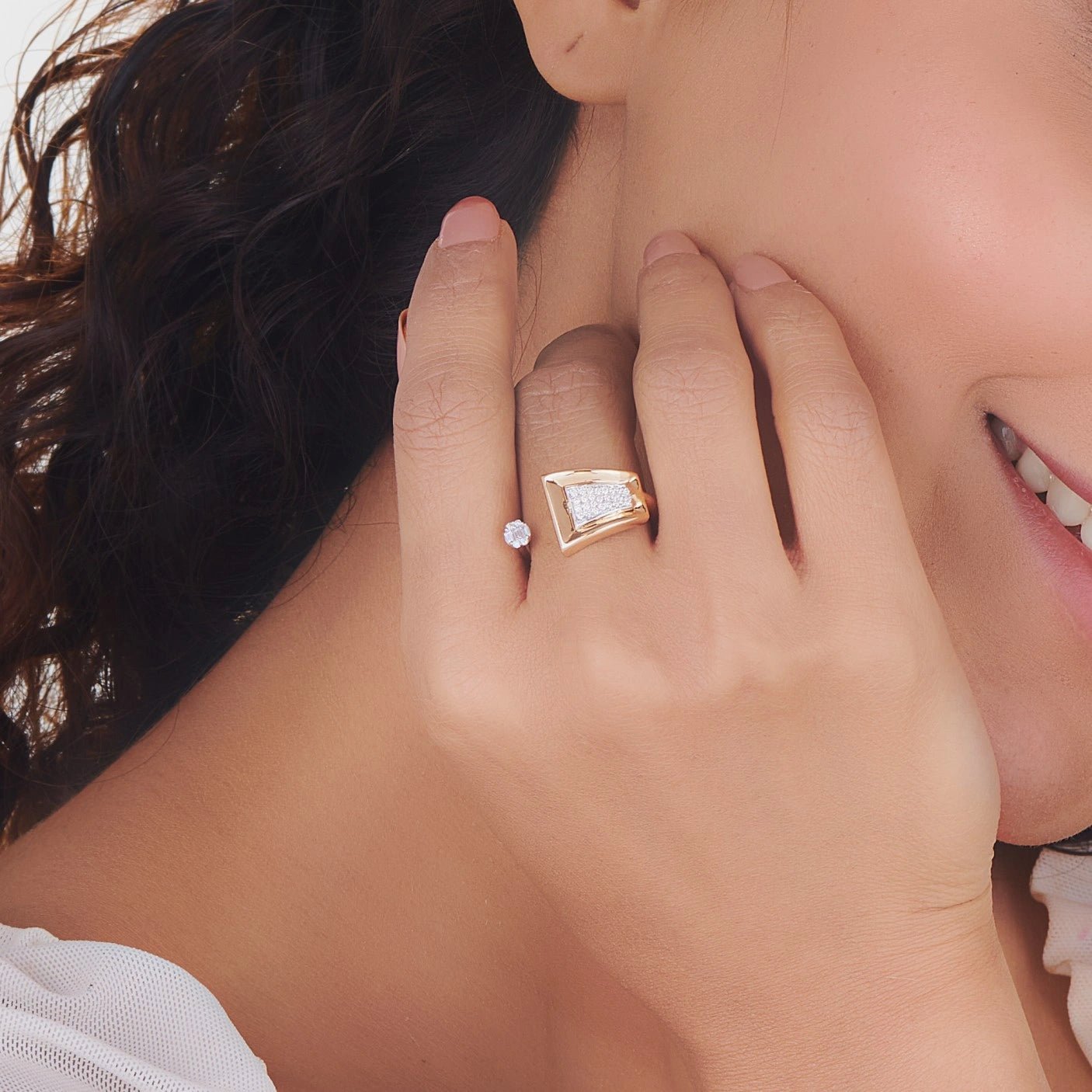 Soiree Apex Glint Armor Ring - Zen Diamond India