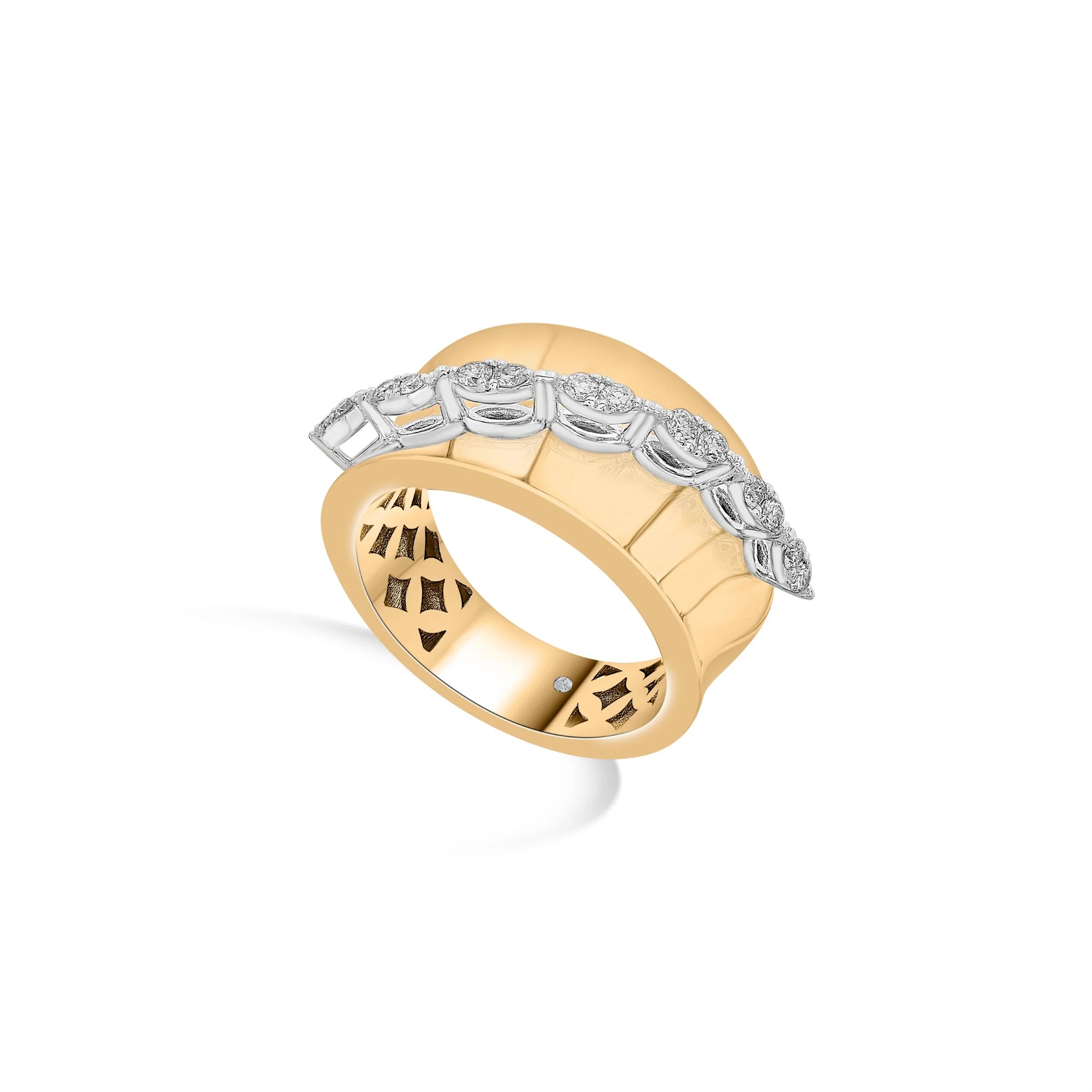 Soirée Rosé Swagger Curve Ring - Zen Diamond India