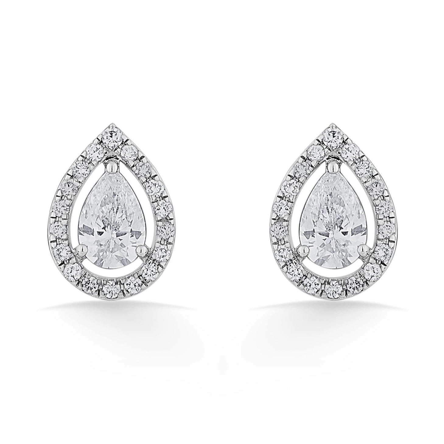 Solitaire Gleaming Dewdrop Studs - Zen Diamond India