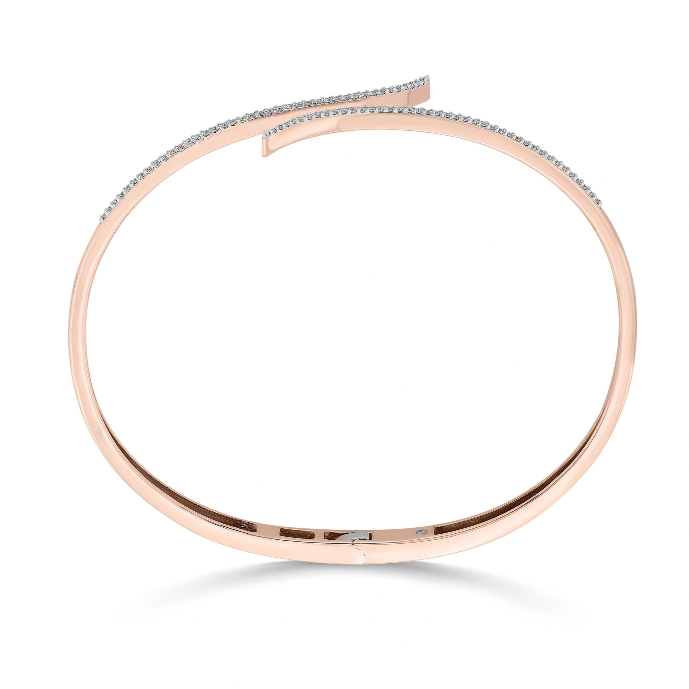 Sassy Gleaming Swirl Bracelet - Zen Diamond India