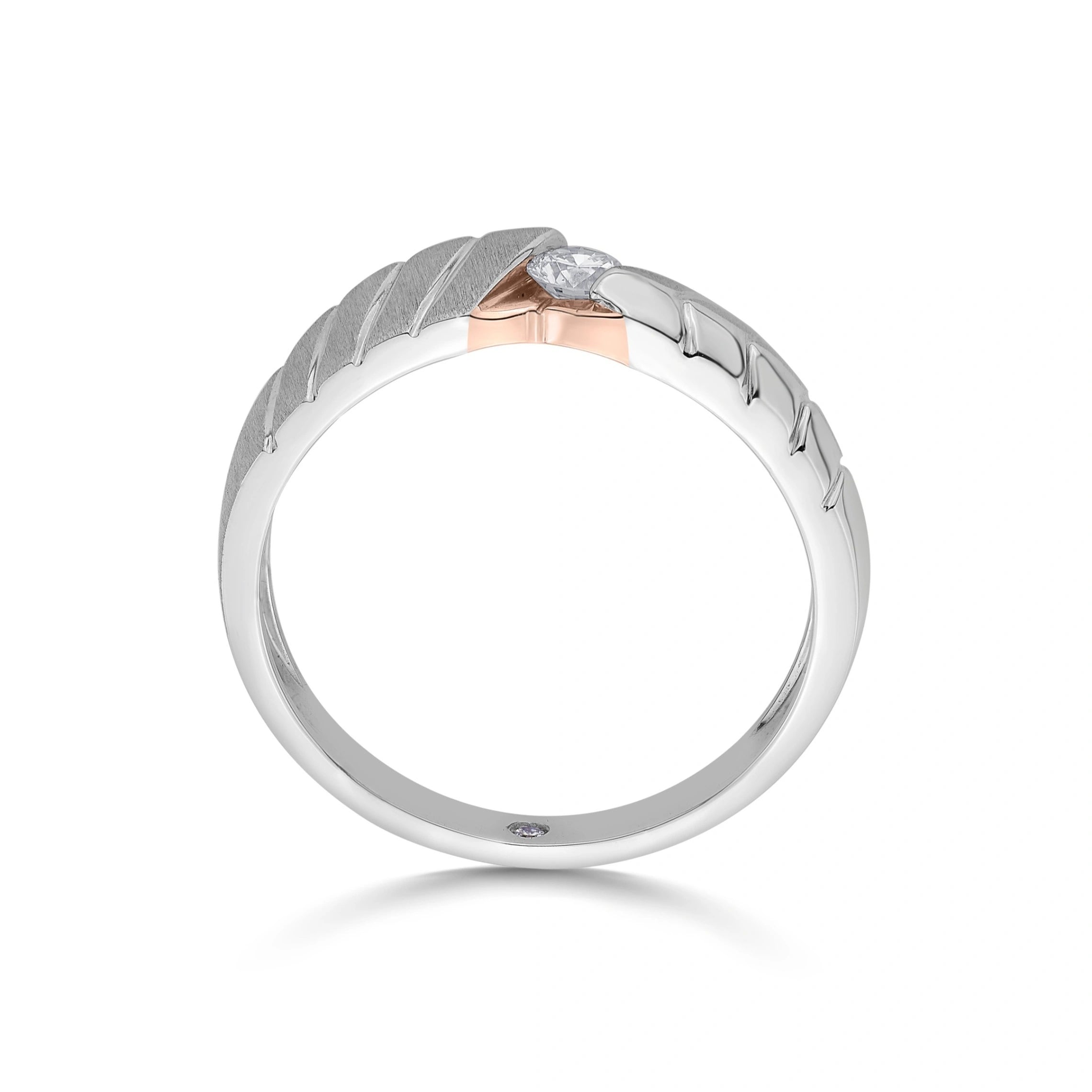 Hugo Wing Crest Ring - Zen Diamond India