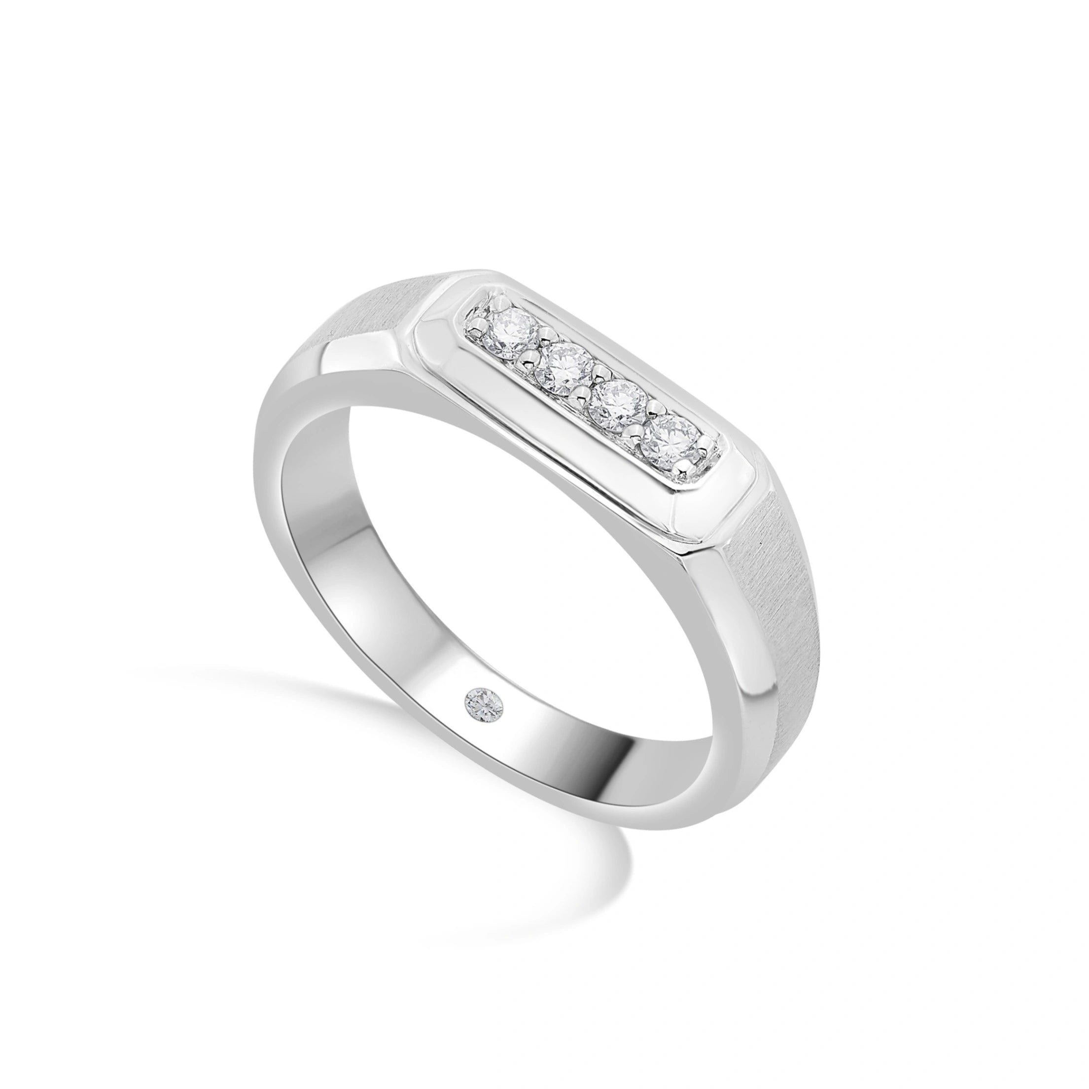 Hugo Legacy Signet Ring - Zen Diamond India