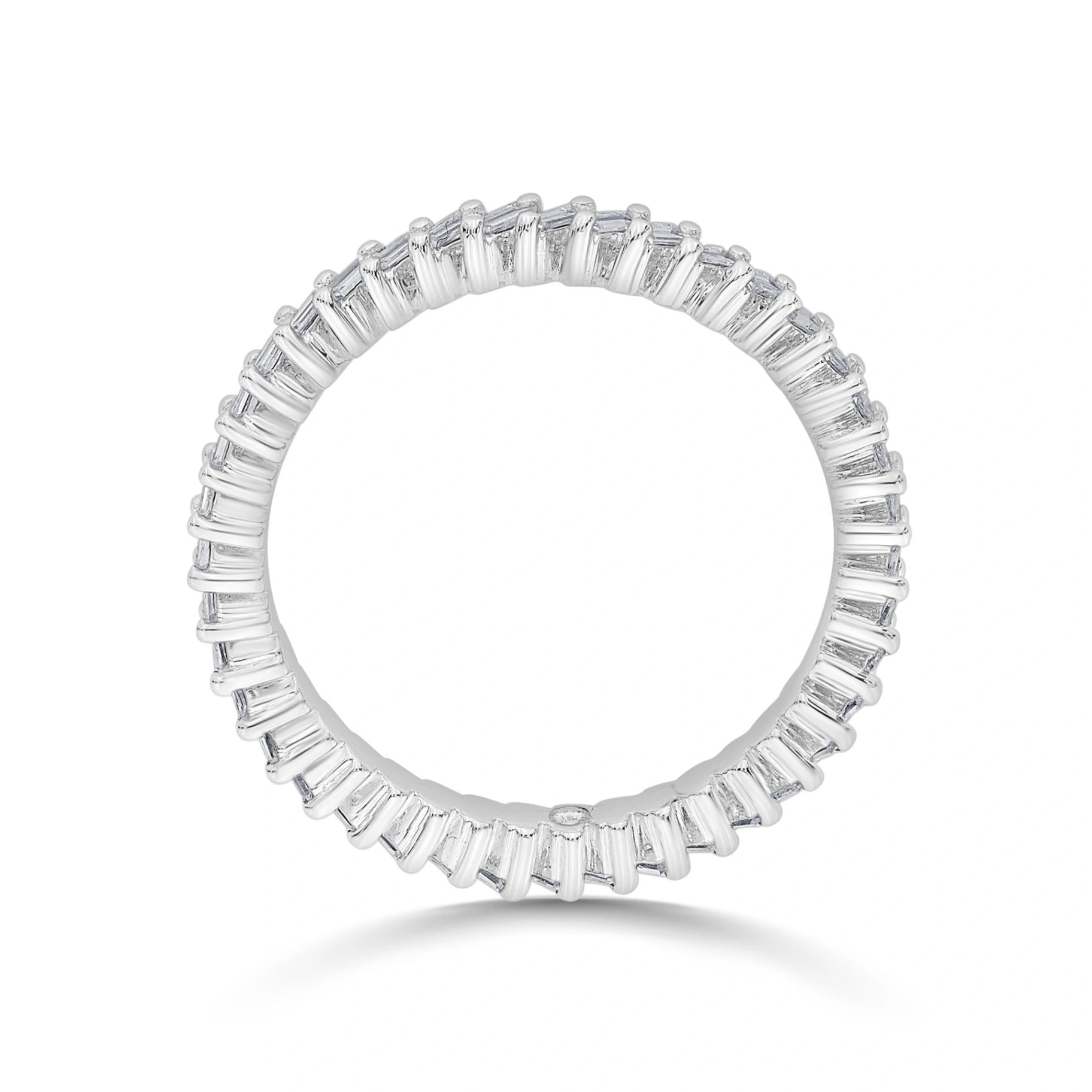 Solitaire Radiant Rhythm Ring - Zen Diamond India