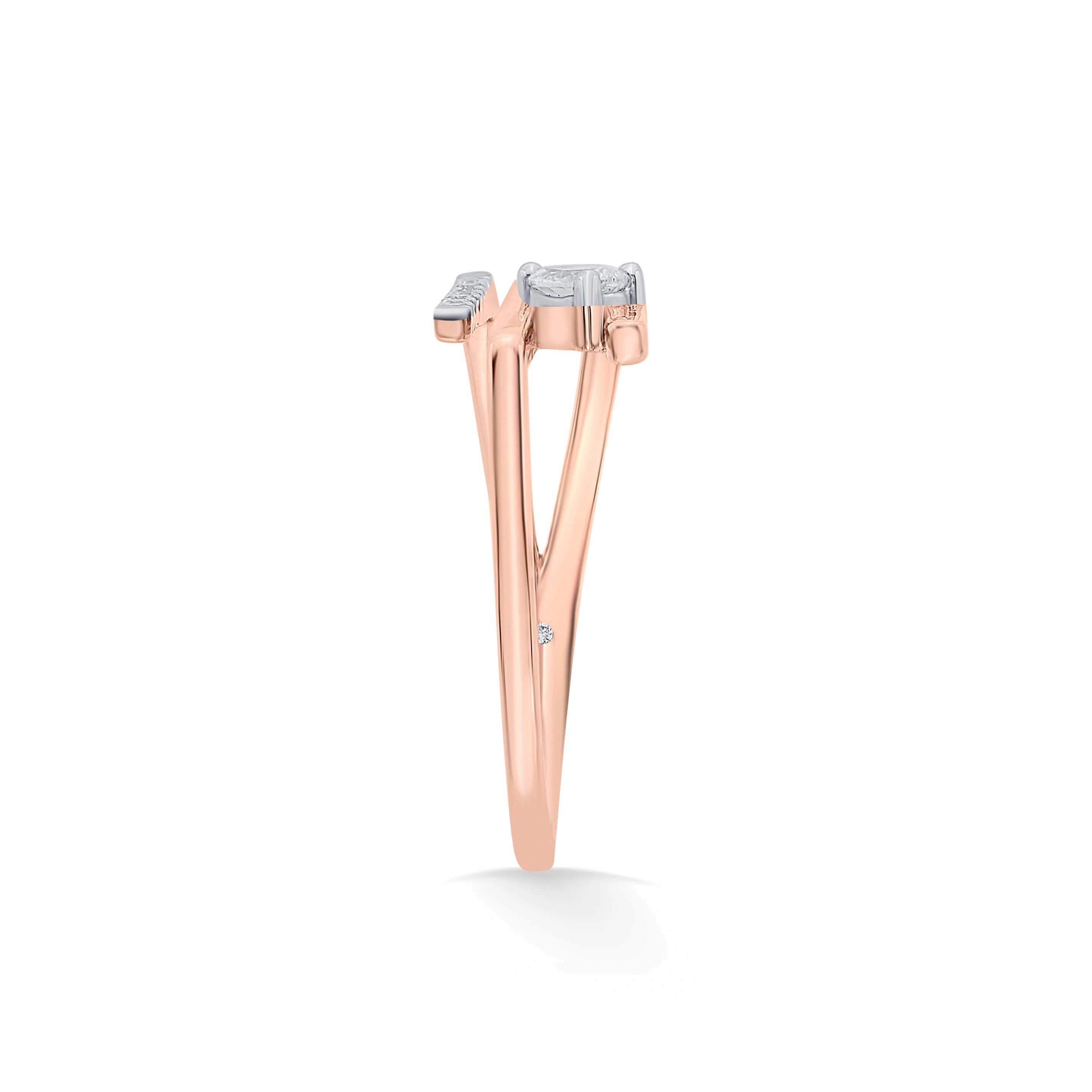 Seven Up Abstract Tri Bar Ring