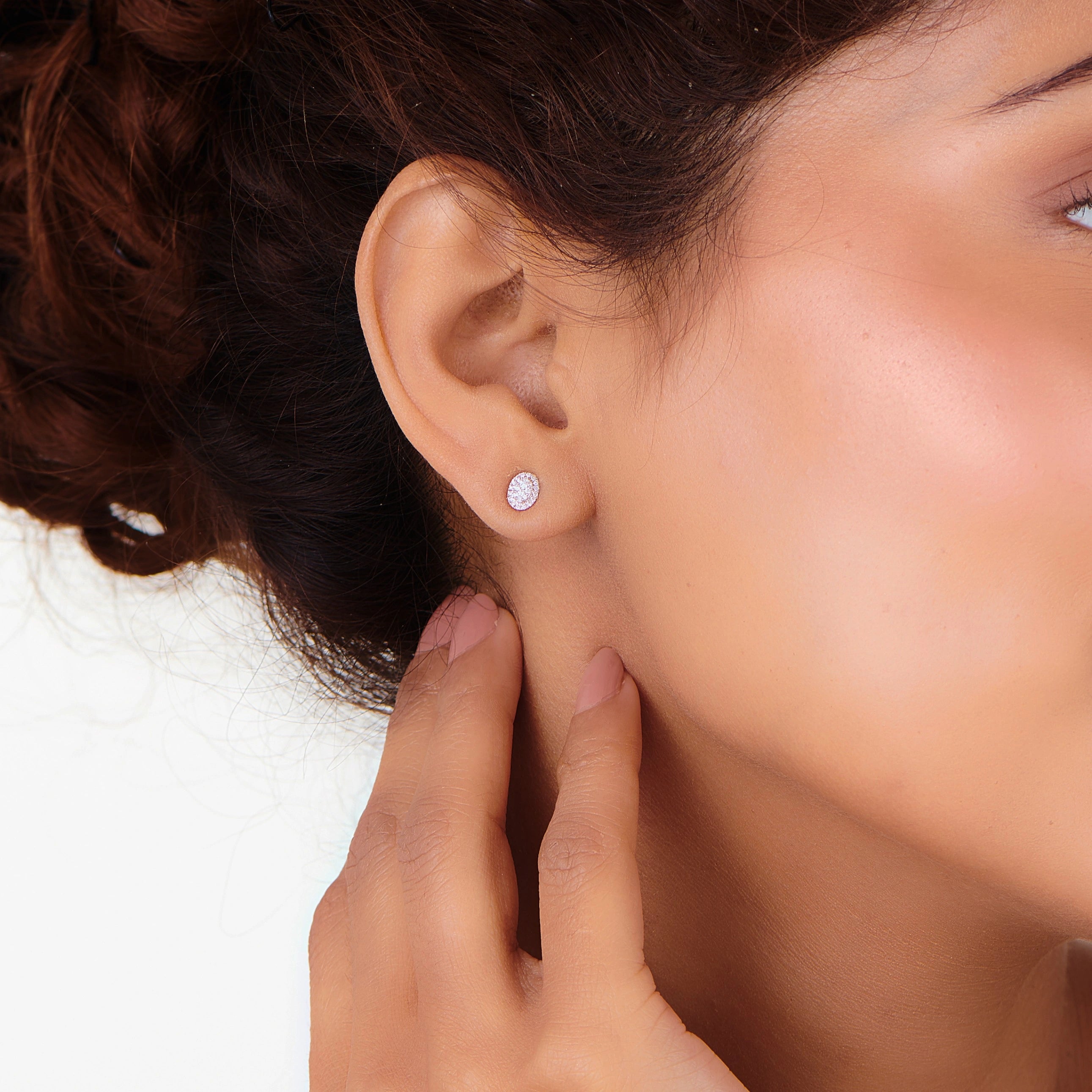 Deck Up Radiant Luxe Sparkle Studs - Zen Diamond India