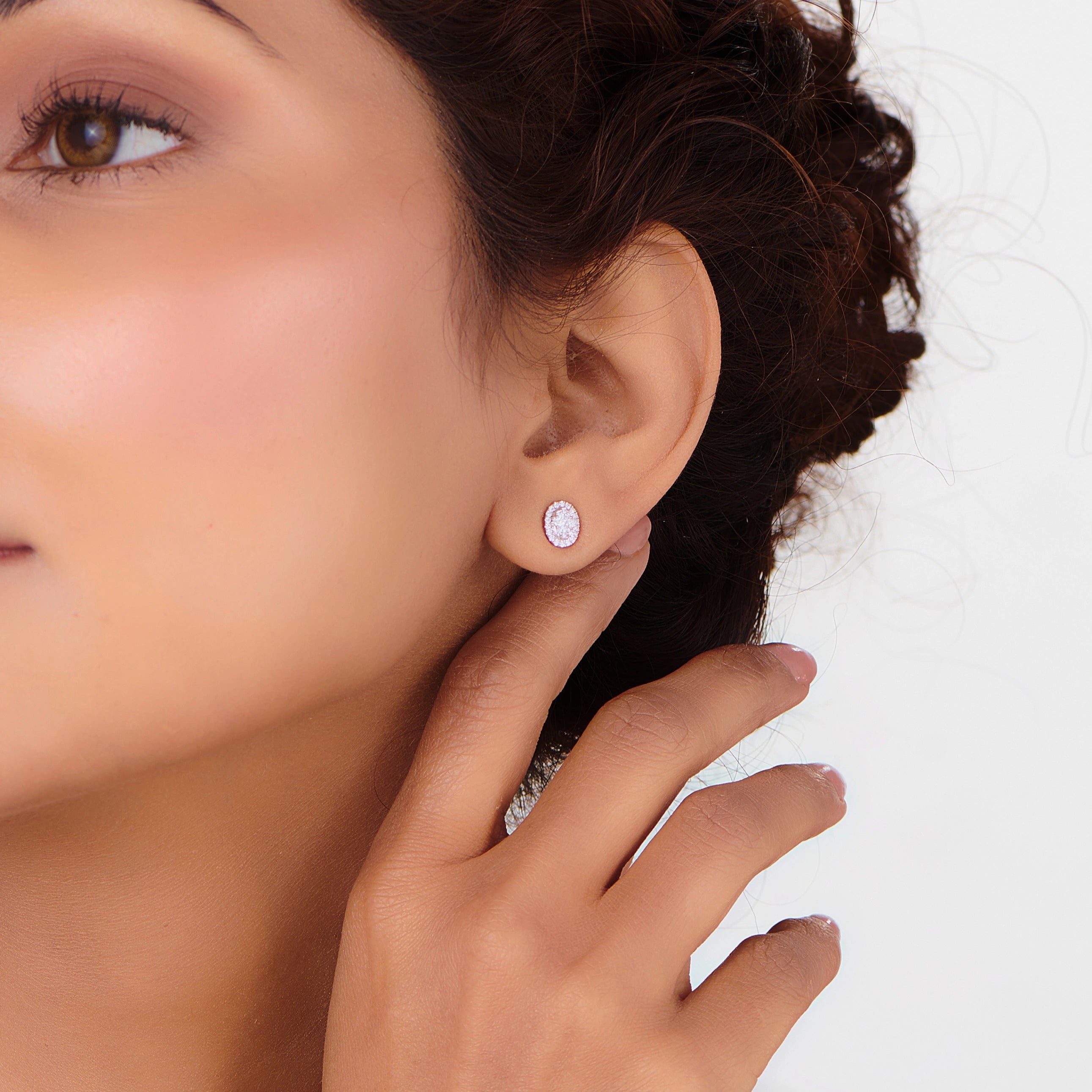 Deck Up Sparkle Aura Studs - Zen Diamond India