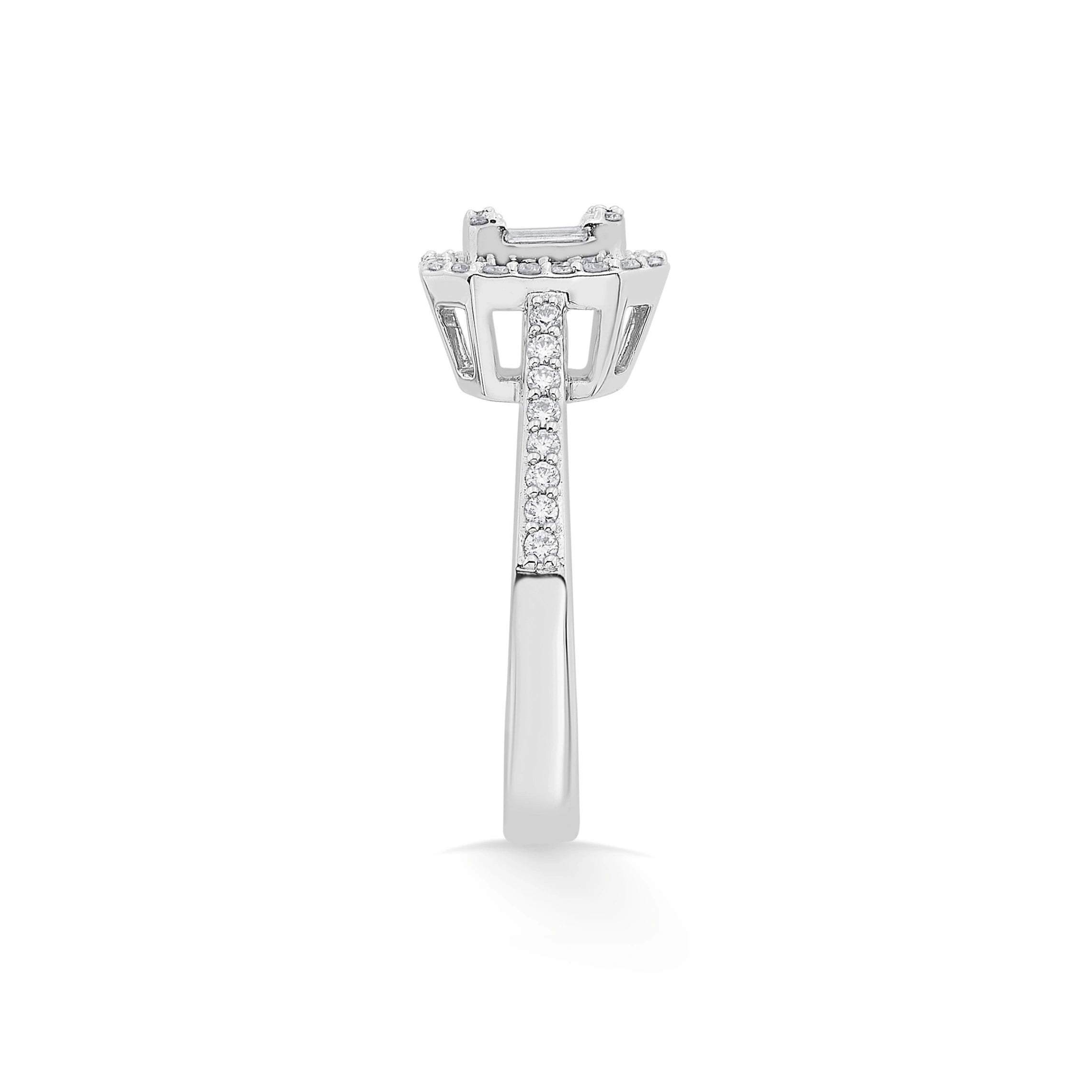 Regal Radiance Emerald Halo Ring