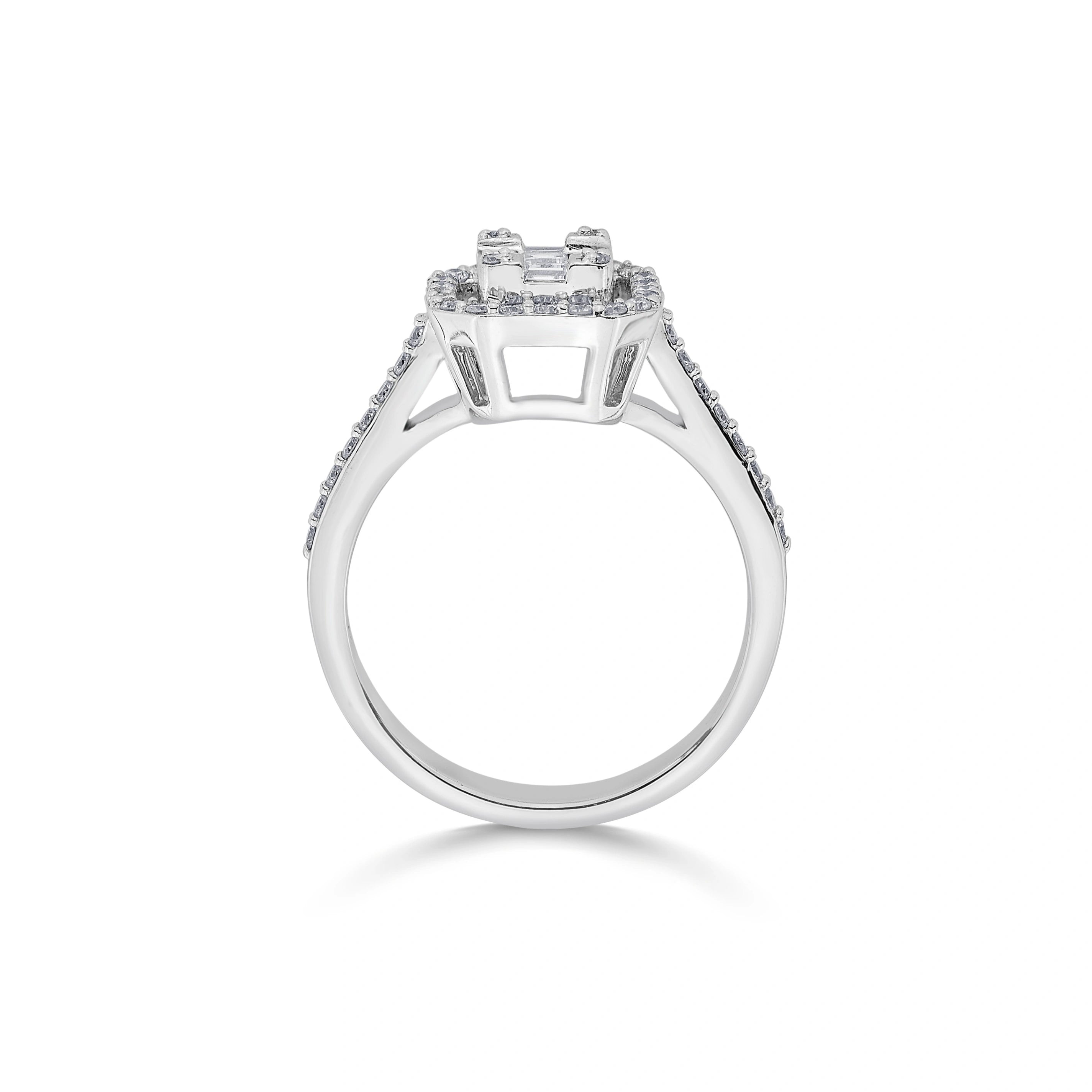 Regal Radiance Emerald Halo Ring