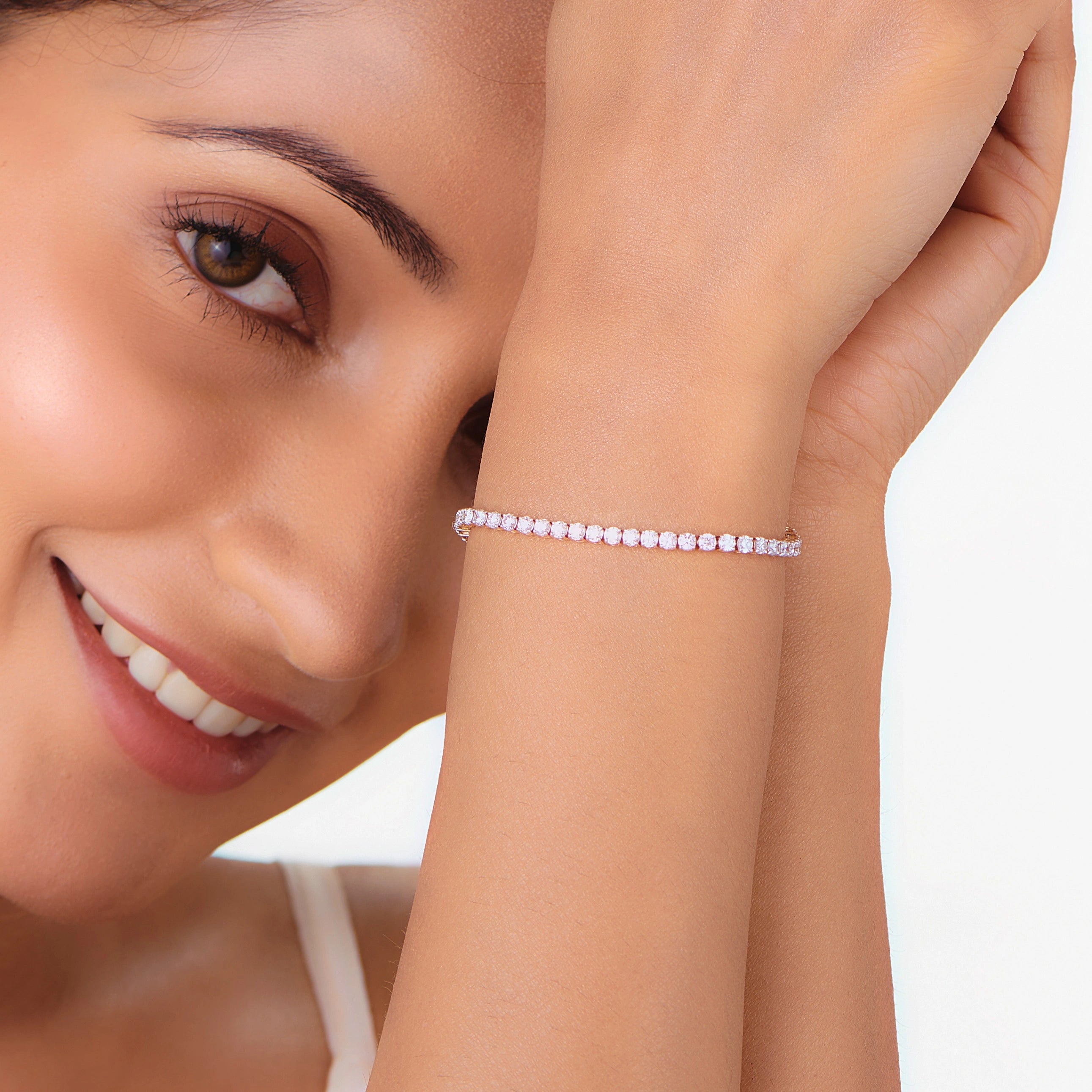 Solitaire Velvet Spark Promise Bracelet - Zen Diamond India