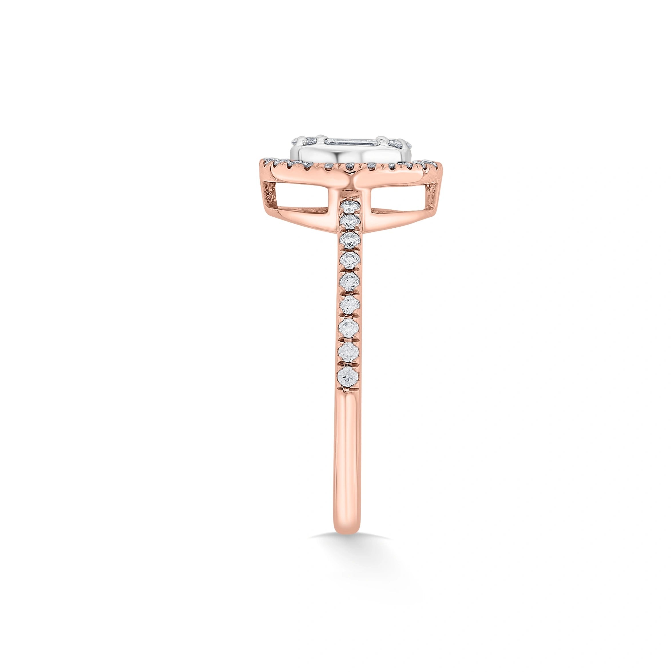 Signature Medium Round Pave Solitaire Ring