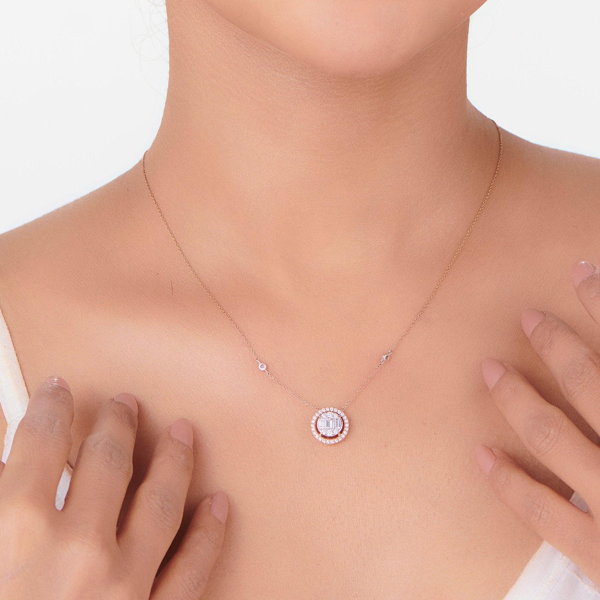 Signature Medium Round Pave Solitaire Pendant