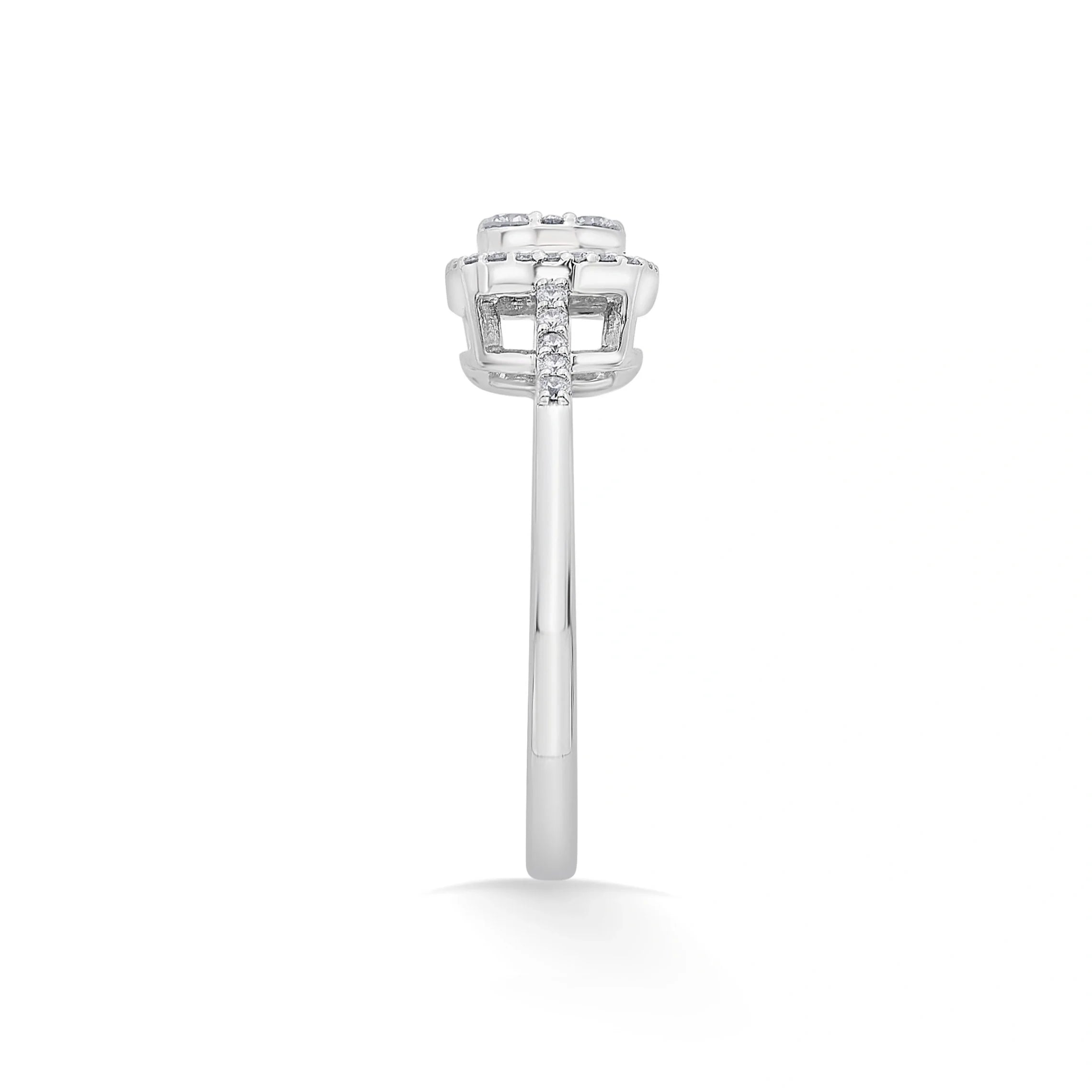 Sassy Glacial Glamour Ring - Zen Diamond India