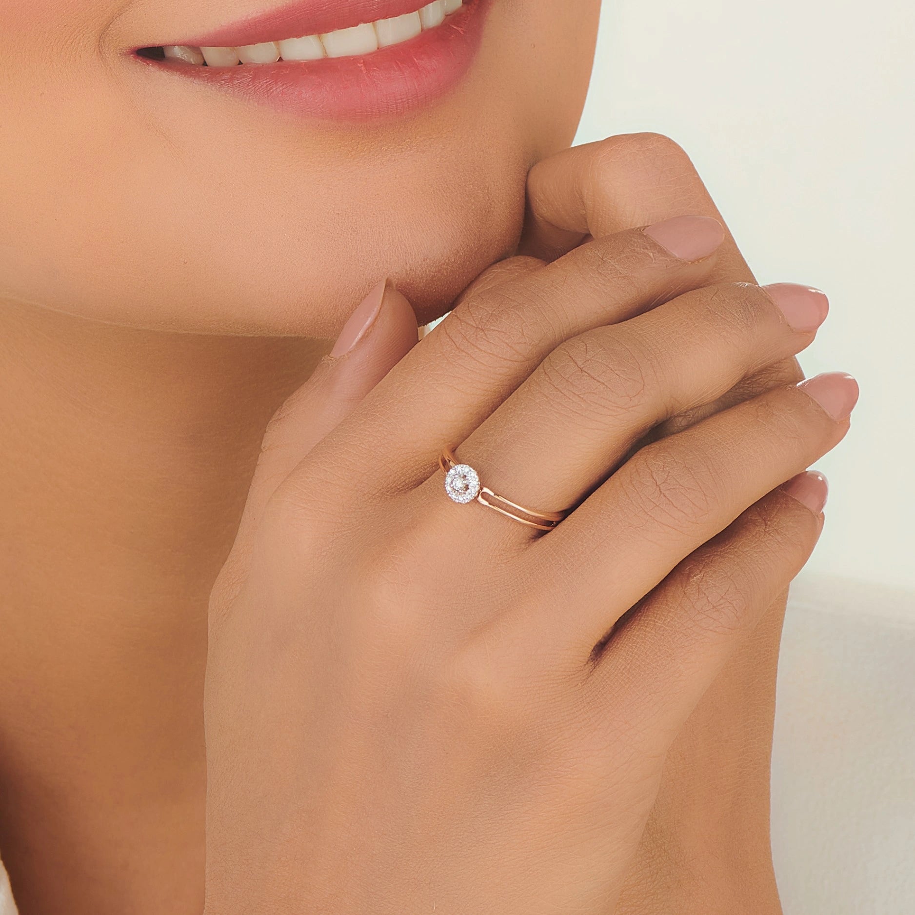 Boujee Rosé Halo Glimmer Luxe Ring - Zen Diamond India