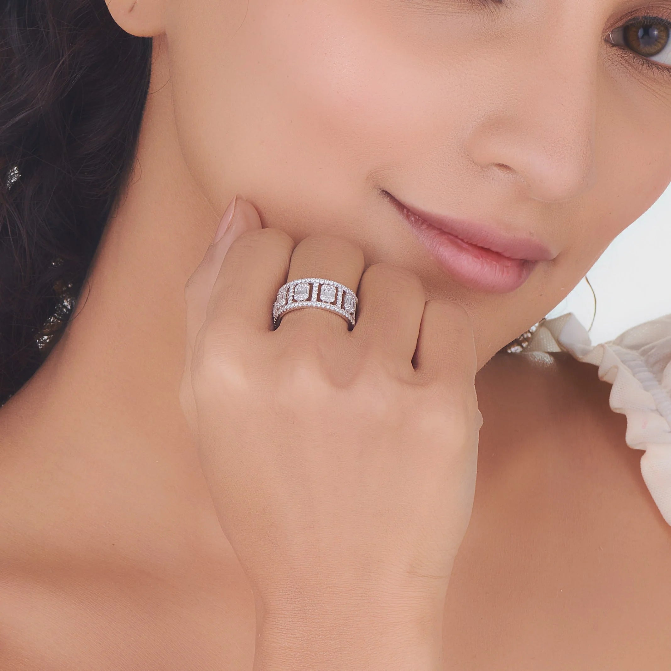 Meta Regal Radiance Band - Zen Diamond India