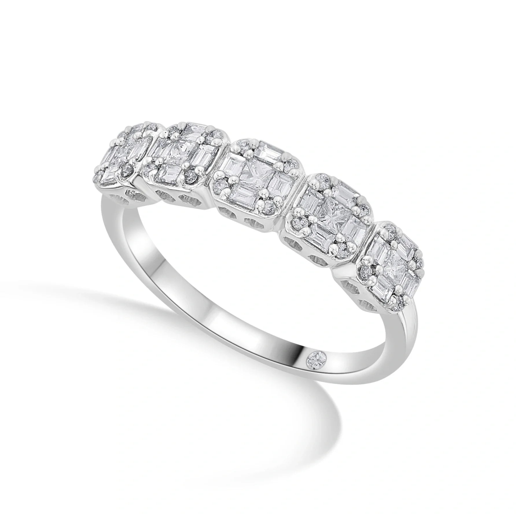 Meta Radiant Royale Band - Zen Diamond India