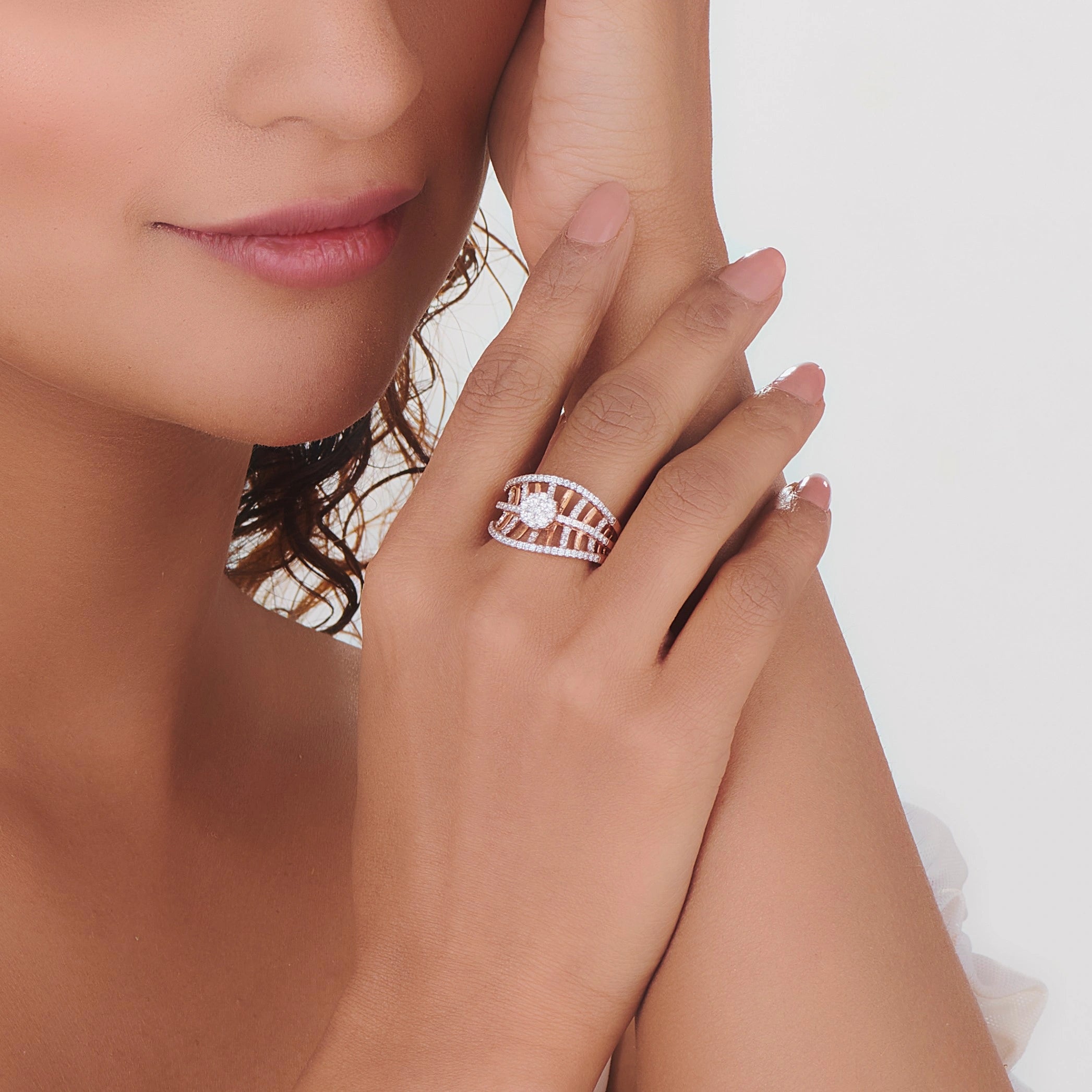 Enchante Sparkling Diamond Grotto Ring
