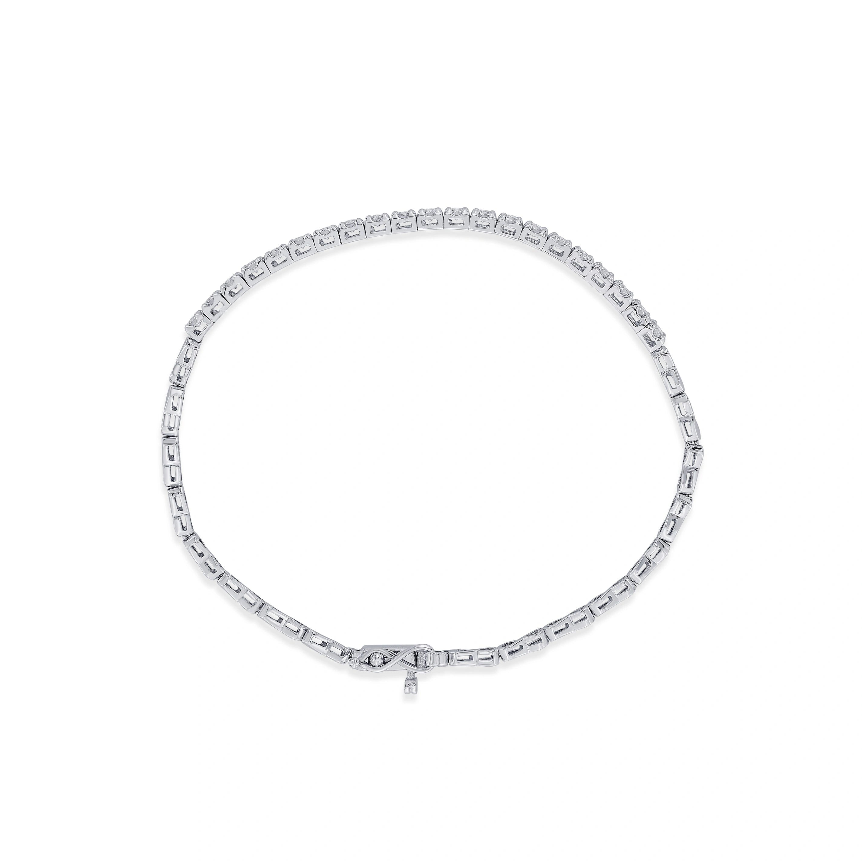 Solitaire Arctic Gleam Bracelet - Zen Diamond India