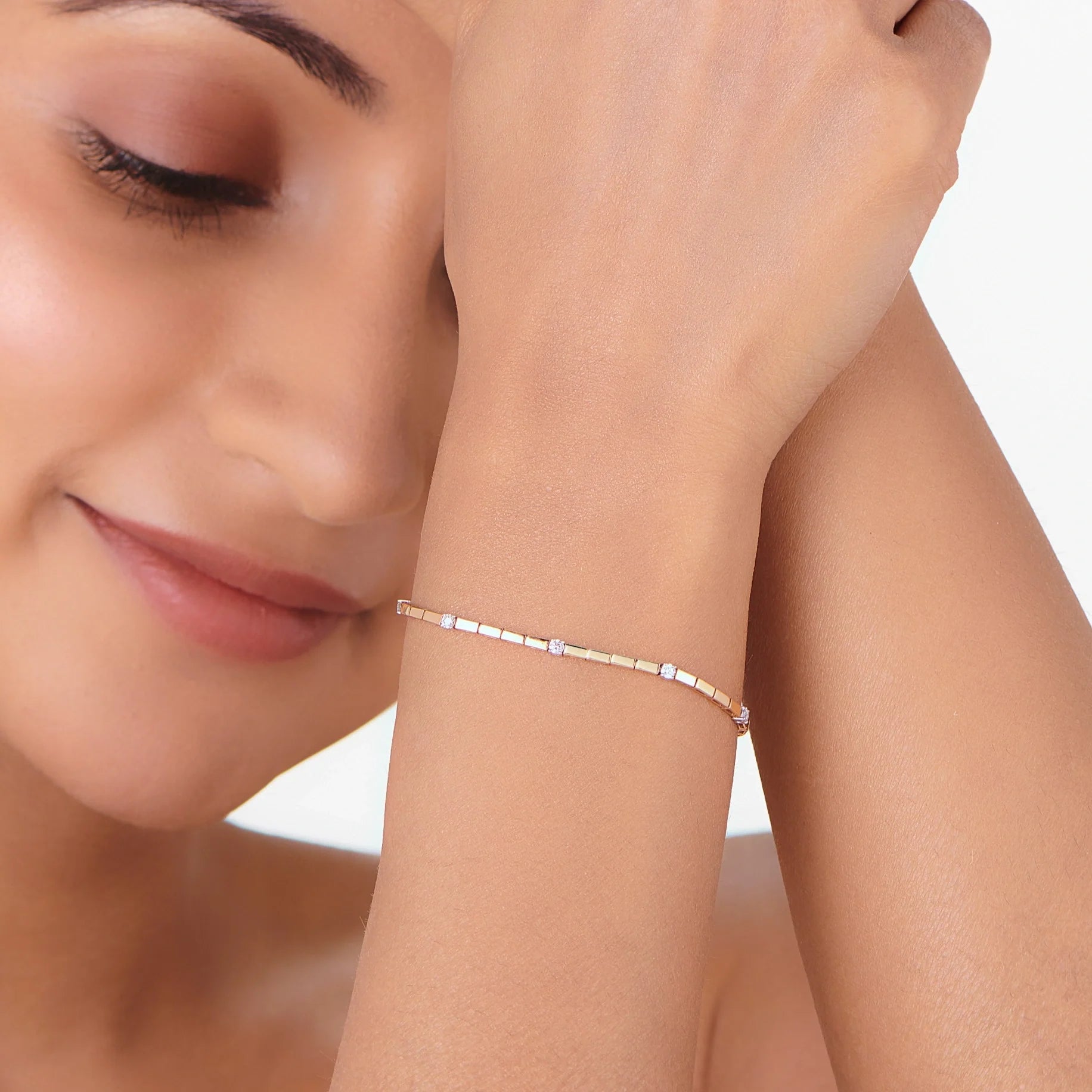 Soiree Velvet Trace Diamond Line - Zen Diamond India