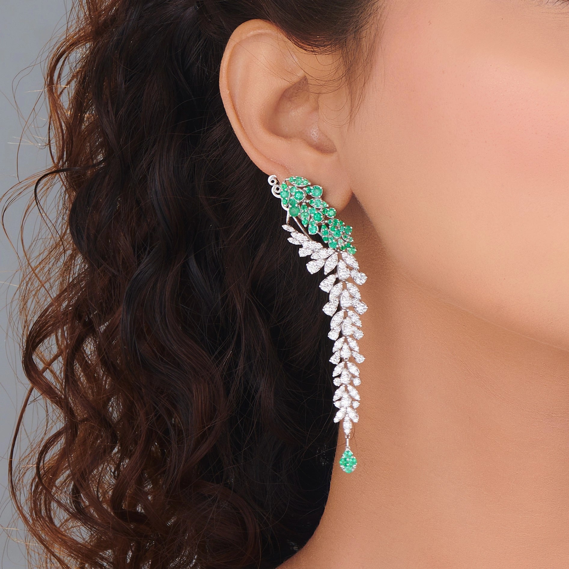 Toren Midnight Vine Danglers - Zen Diamond India