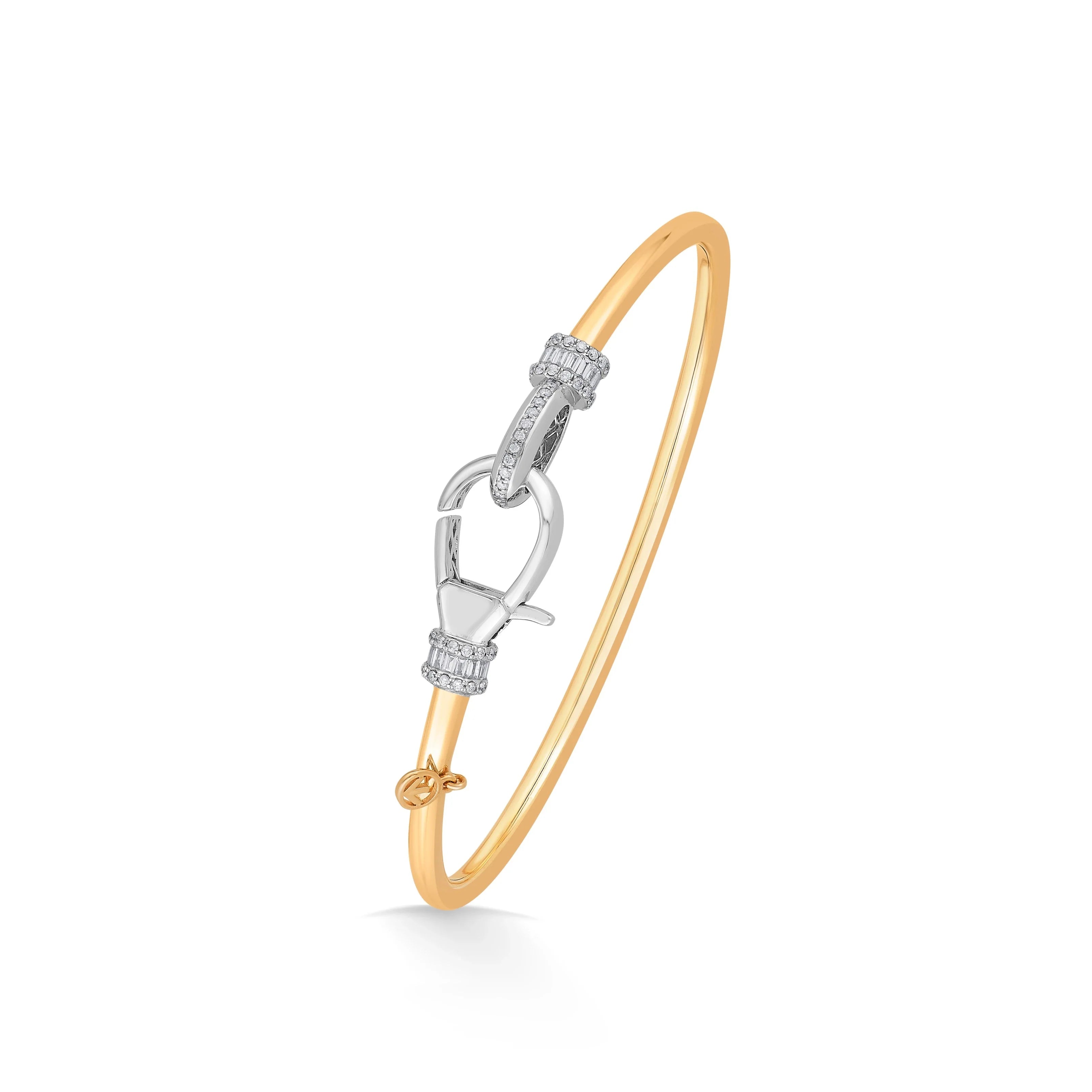Soirée ChaosLuxe Diamond Loop Bangle - Zen Diamond India