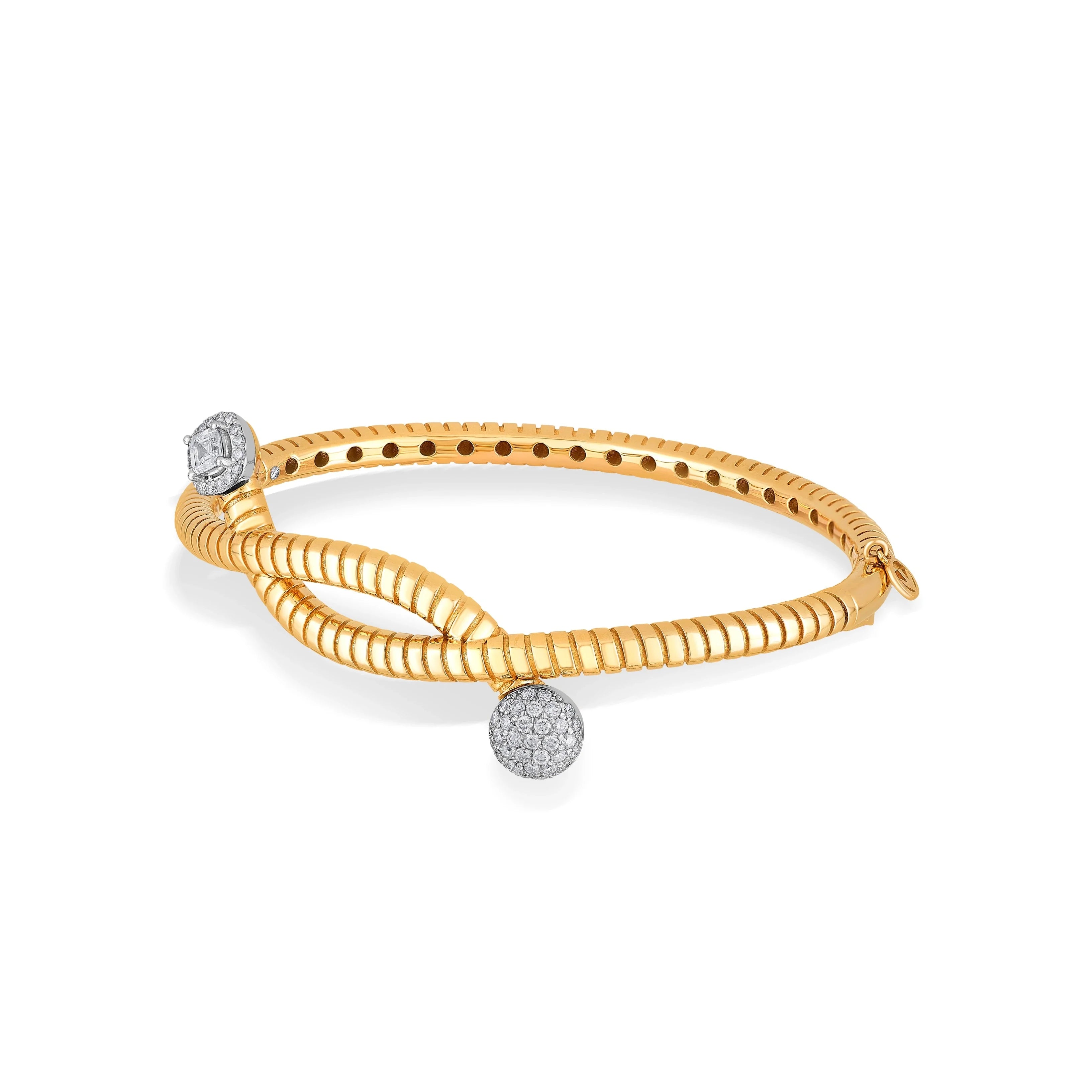 Soirée Mirage Wave Luxe Bangle - Zen Diamond India