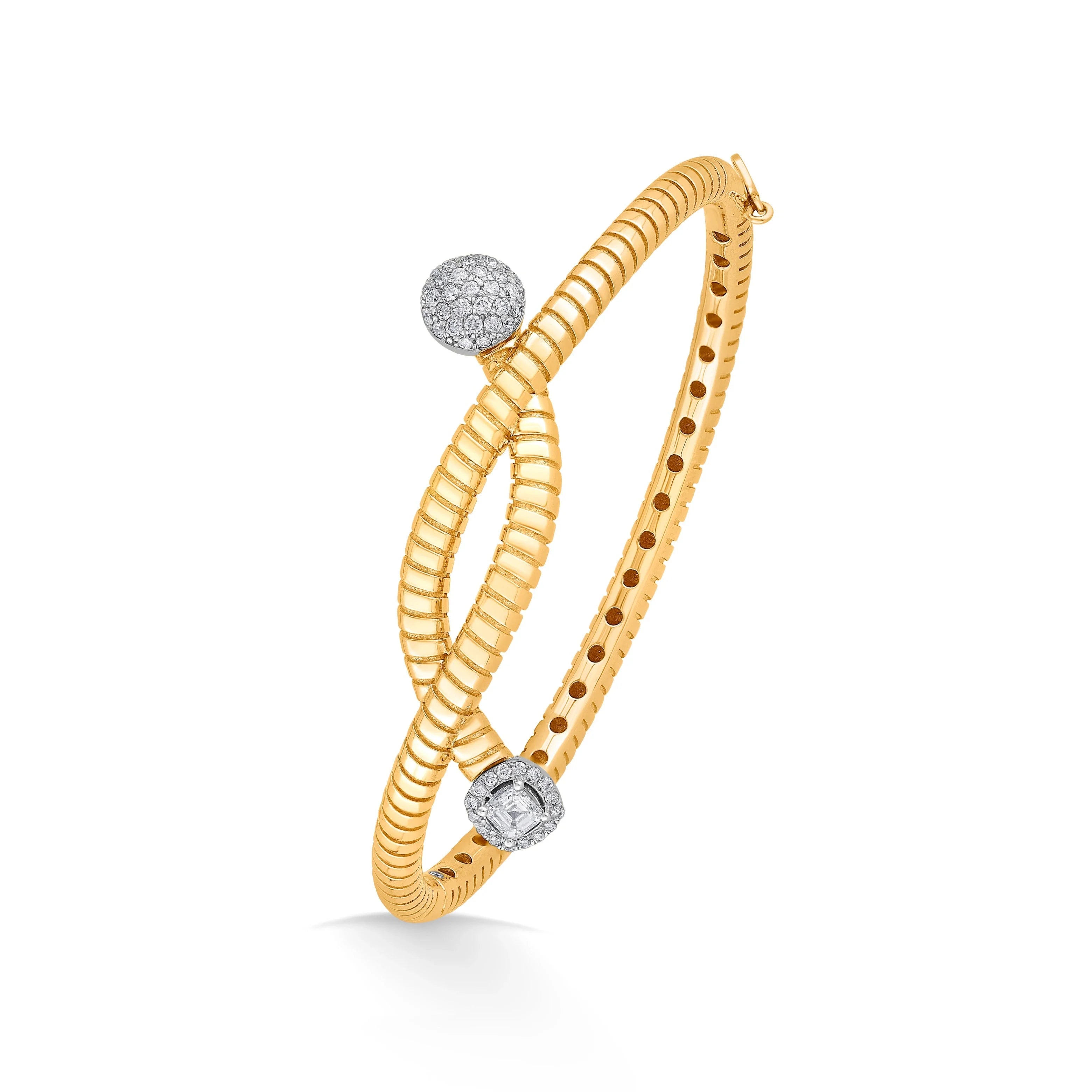 Soirée Mirage Wave Luxe Bangle - Zen Diamond India