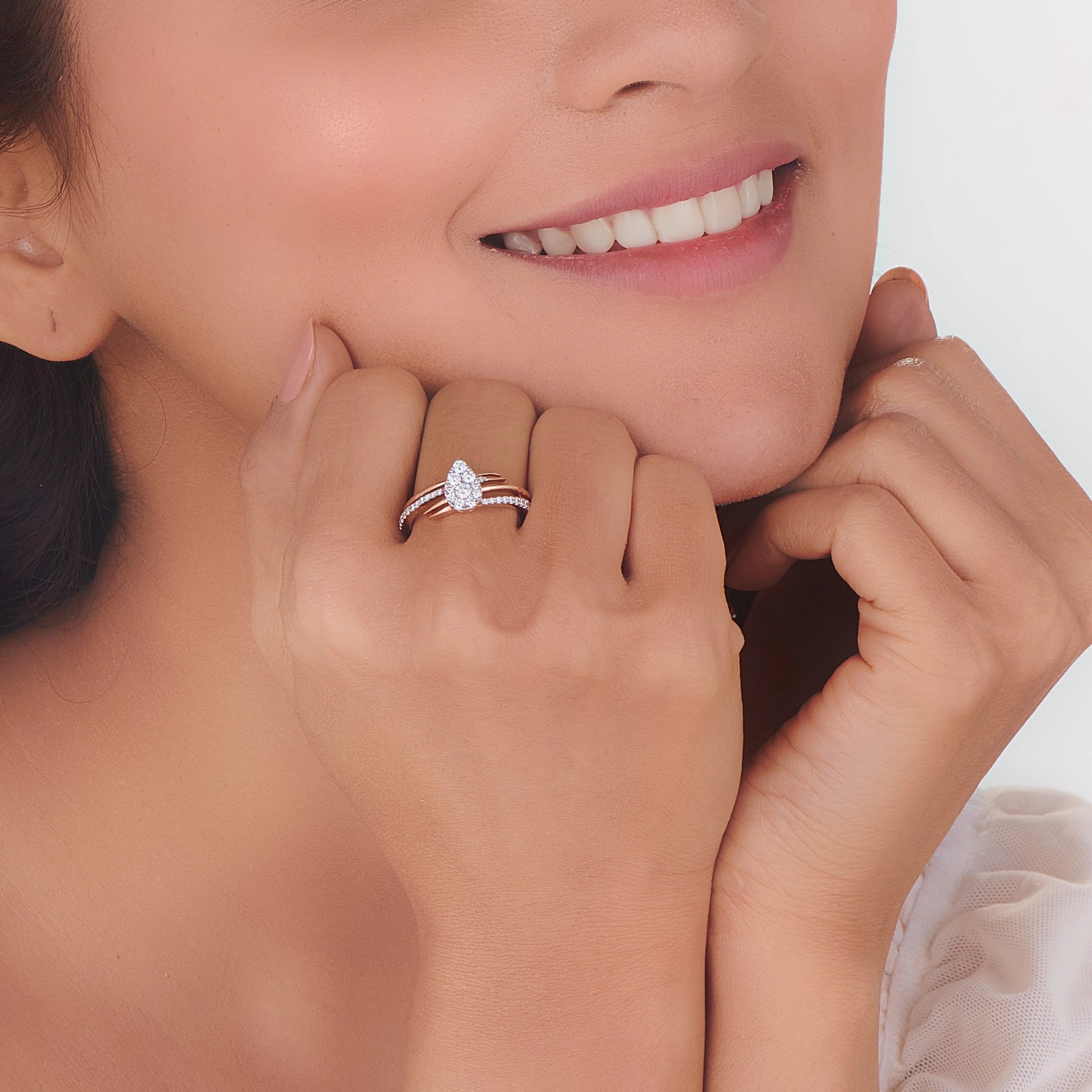 Enchante Cosmic Sparkle Criss-Cross Ring