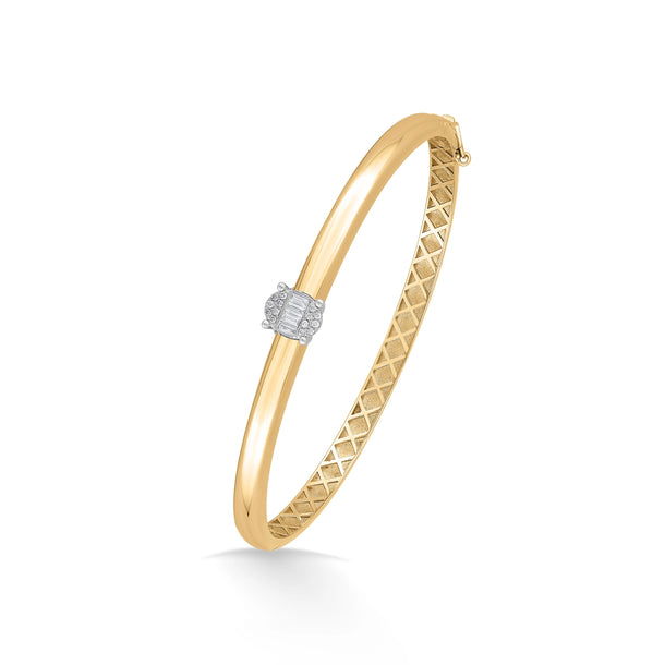 Soiree Solitaire Cluster Bracelet