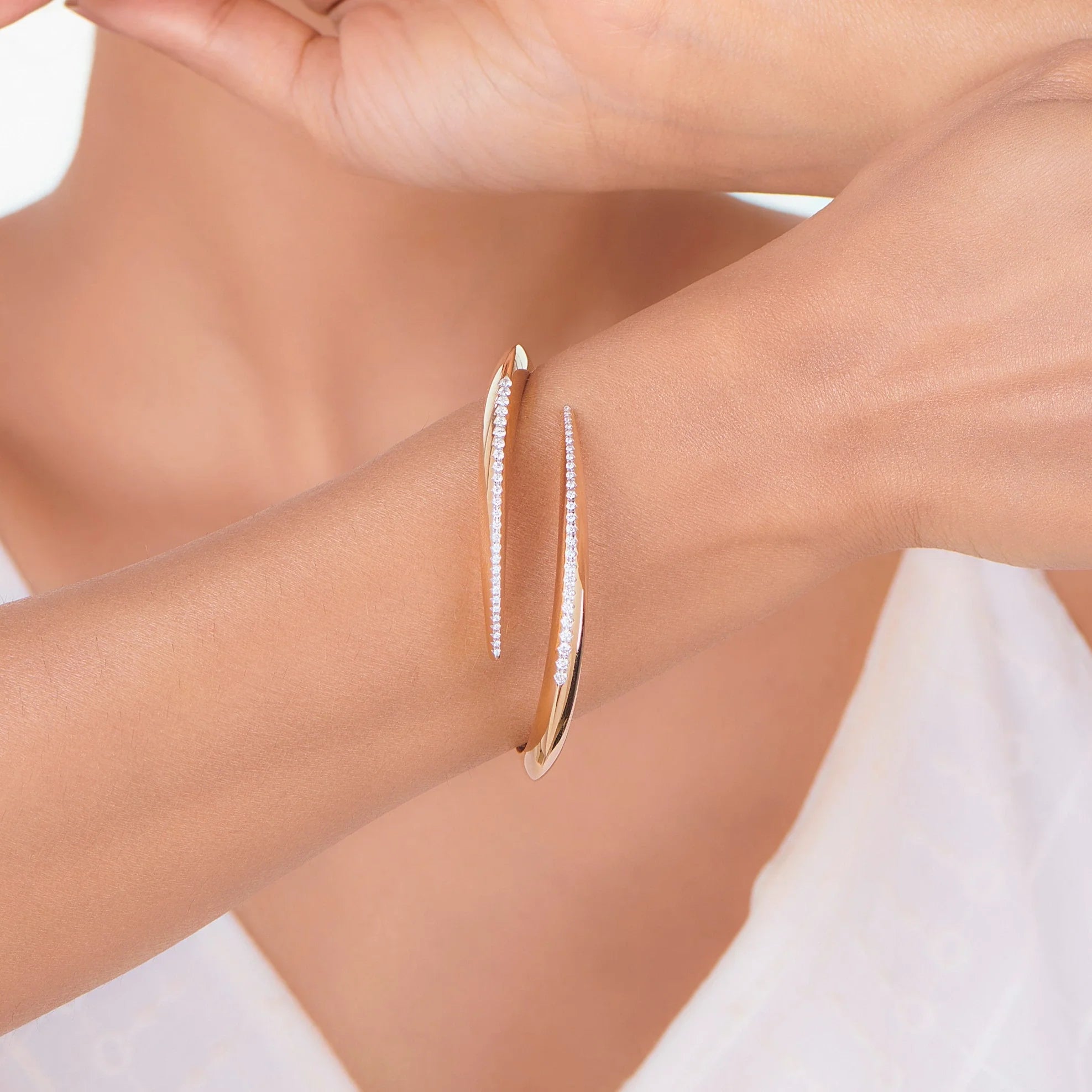 Soirée Ember Drape Diamond Bangle - Zen Diamond India