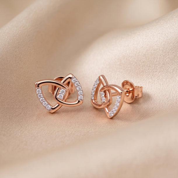 Celeste Twisted Harmony Link Pendant