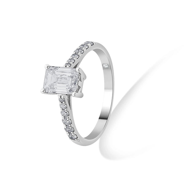 Solitaire Regal Radiance Emerald - Cut Ring - Zen Diamond India