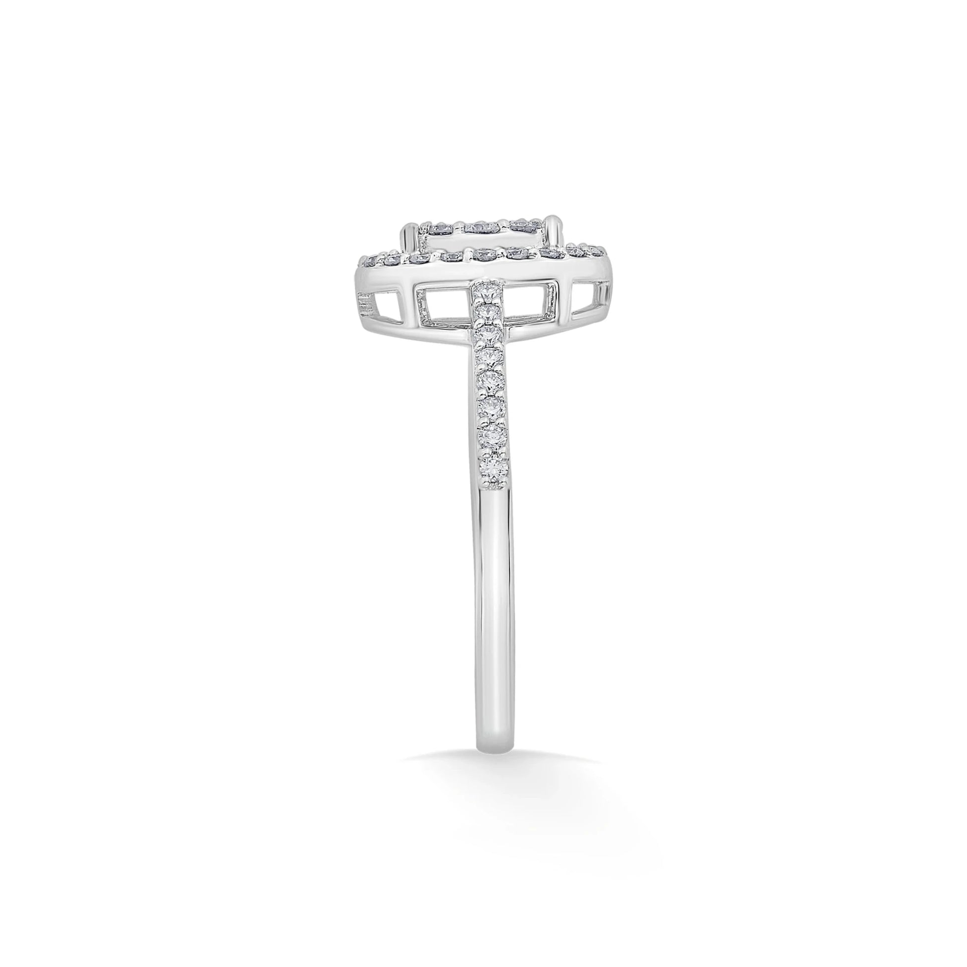 Sassy Eternal Spark Oval Ring - Zen Diamond India