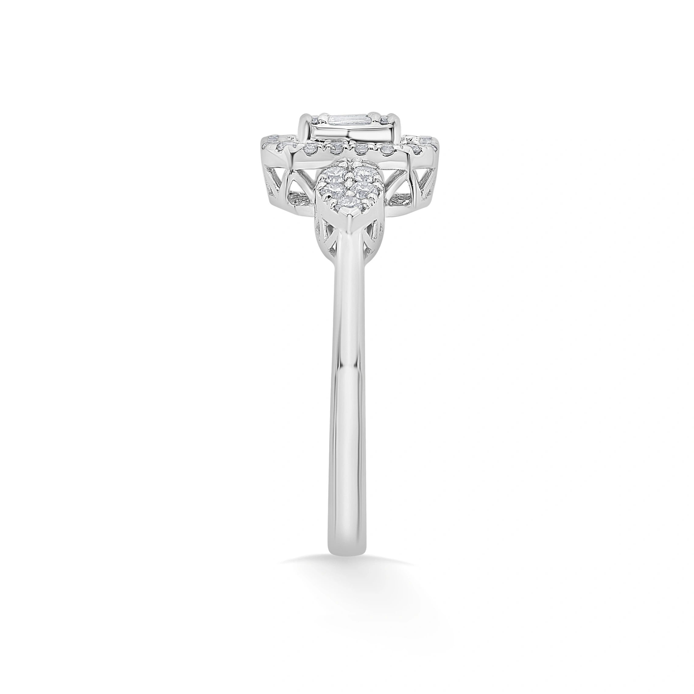 Radiant Trinity Luxe Diamond Ring - Zen Diamond India