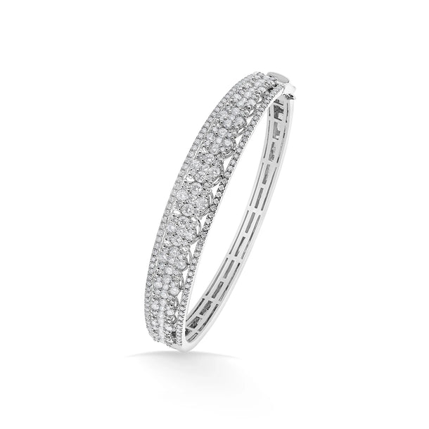 Enchante Glacial Bloom Bracelet - Zen Diamond India