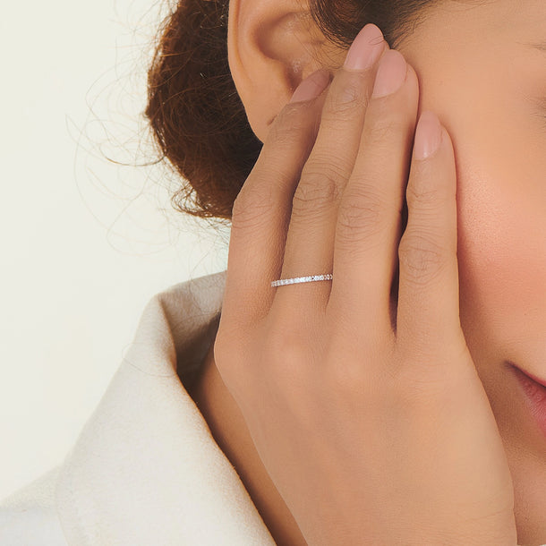 Meta Eternal Spark Whisper Ring - Zen Diamond India