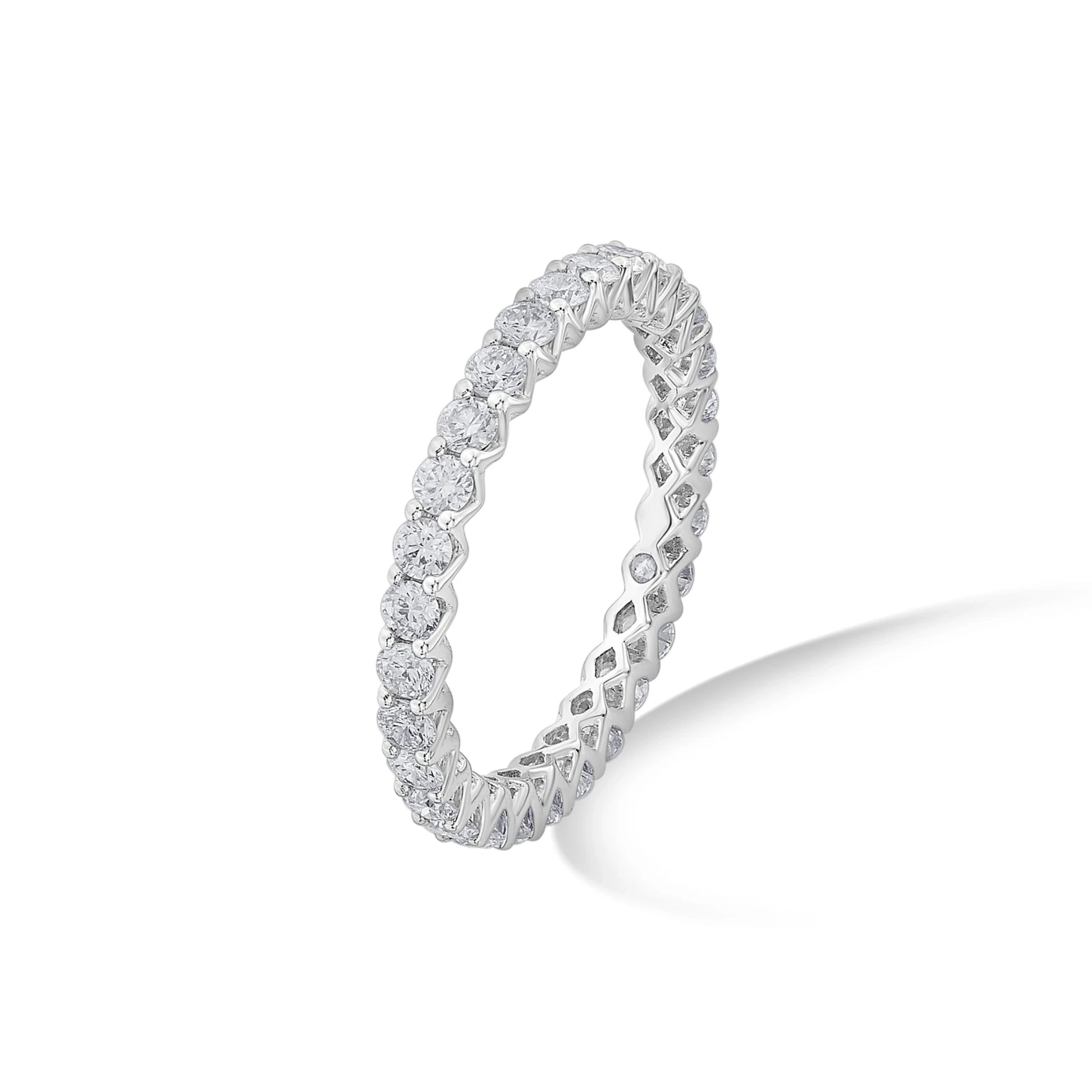 Solitaire Timeless Glow Band - Zen Diamond India