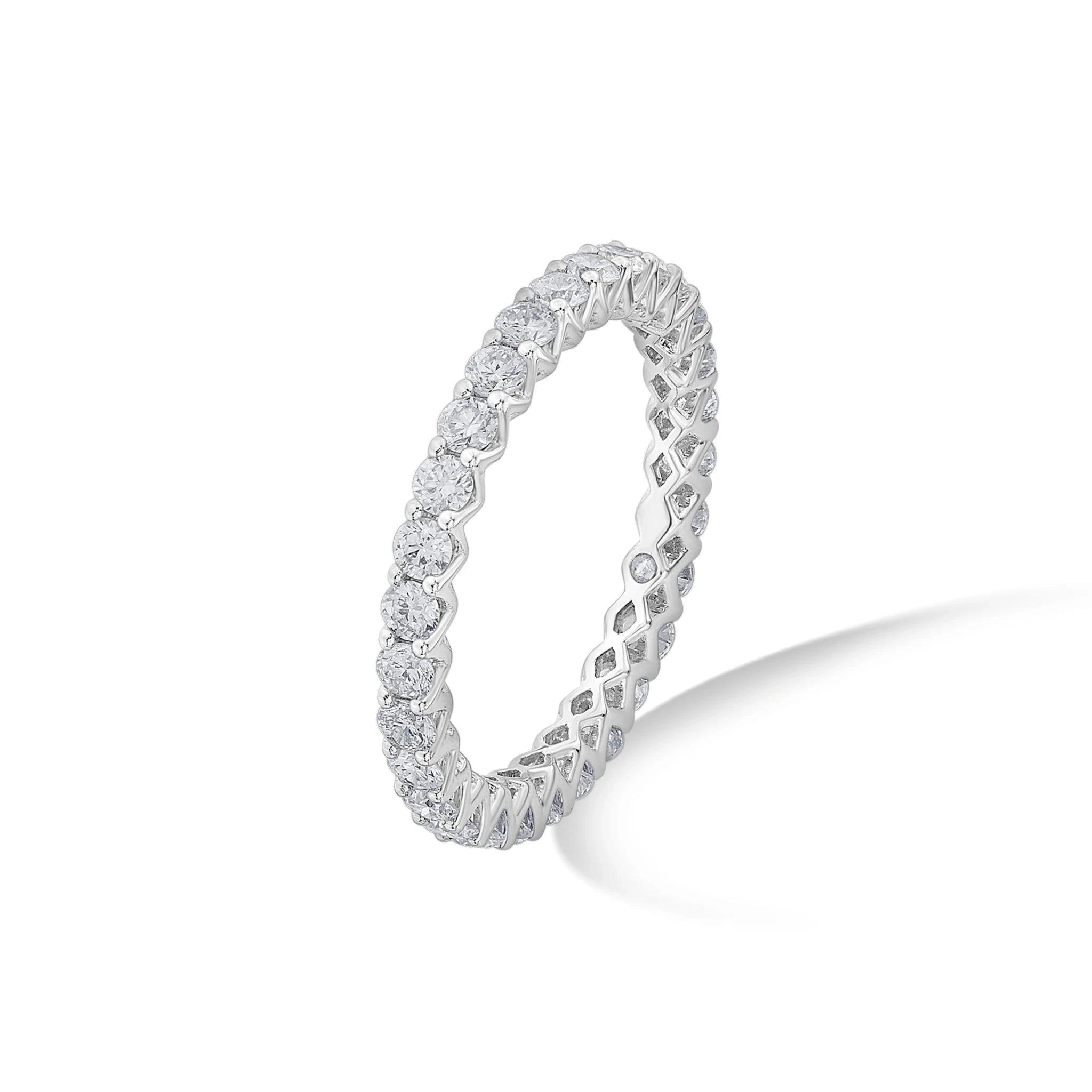 Solitaire Timeless Glow Band - Zen Diamond India