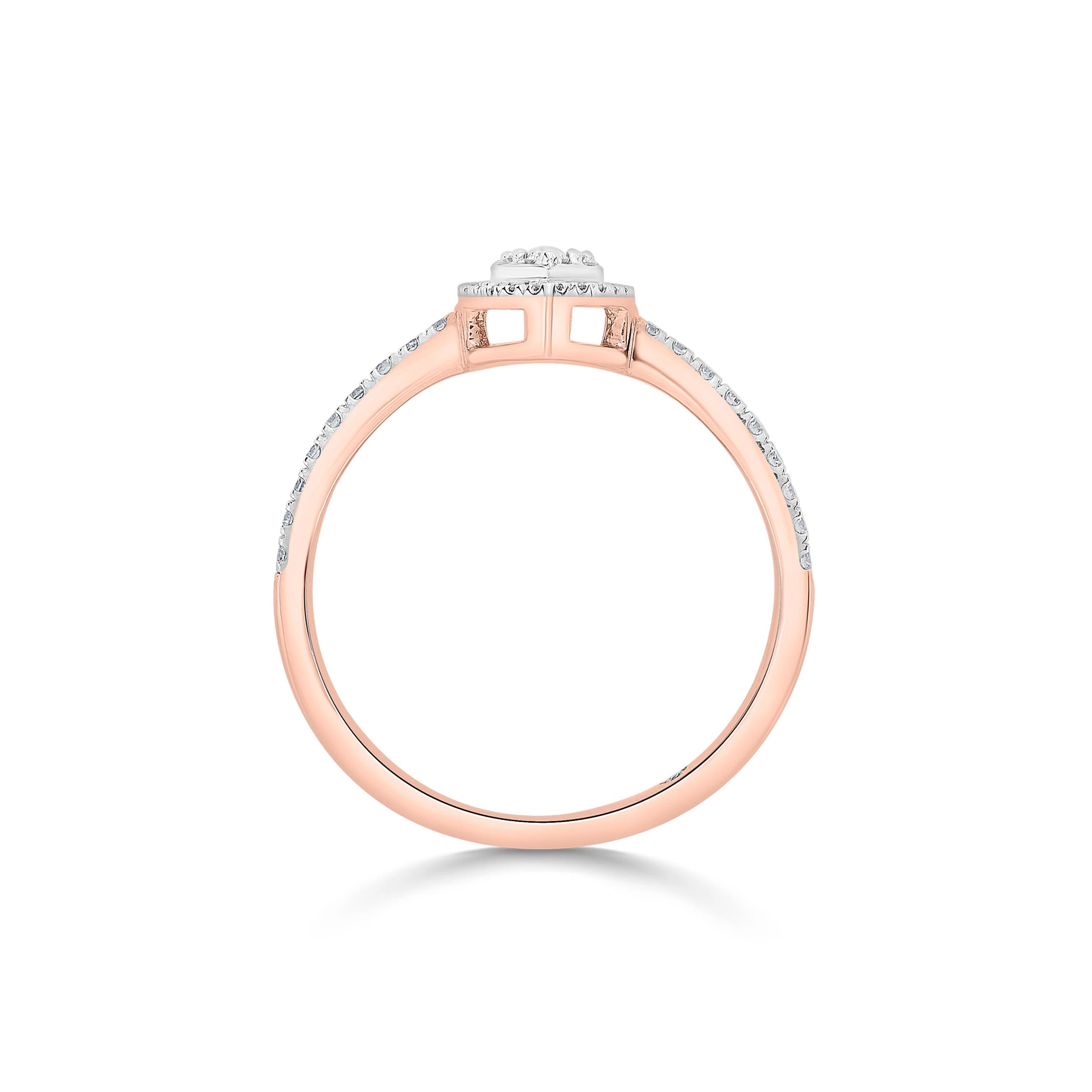 Glam Blitz Stunner Ring