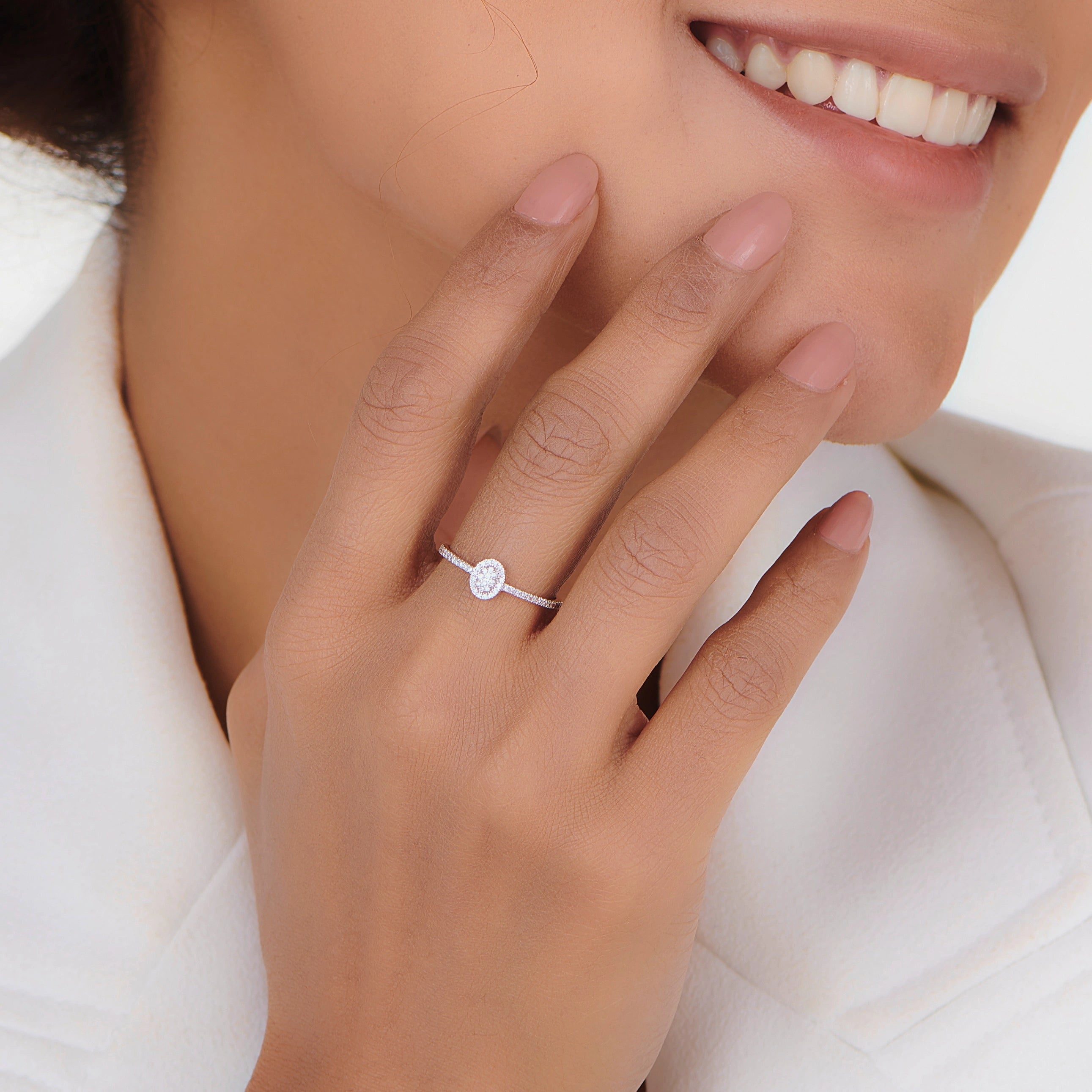 Deck Up Oval Opulence Ring - Zen Diamond India