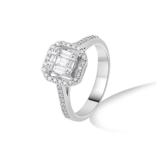 Regal Radiance Emerald Halo Ring - Zen Diamond India
