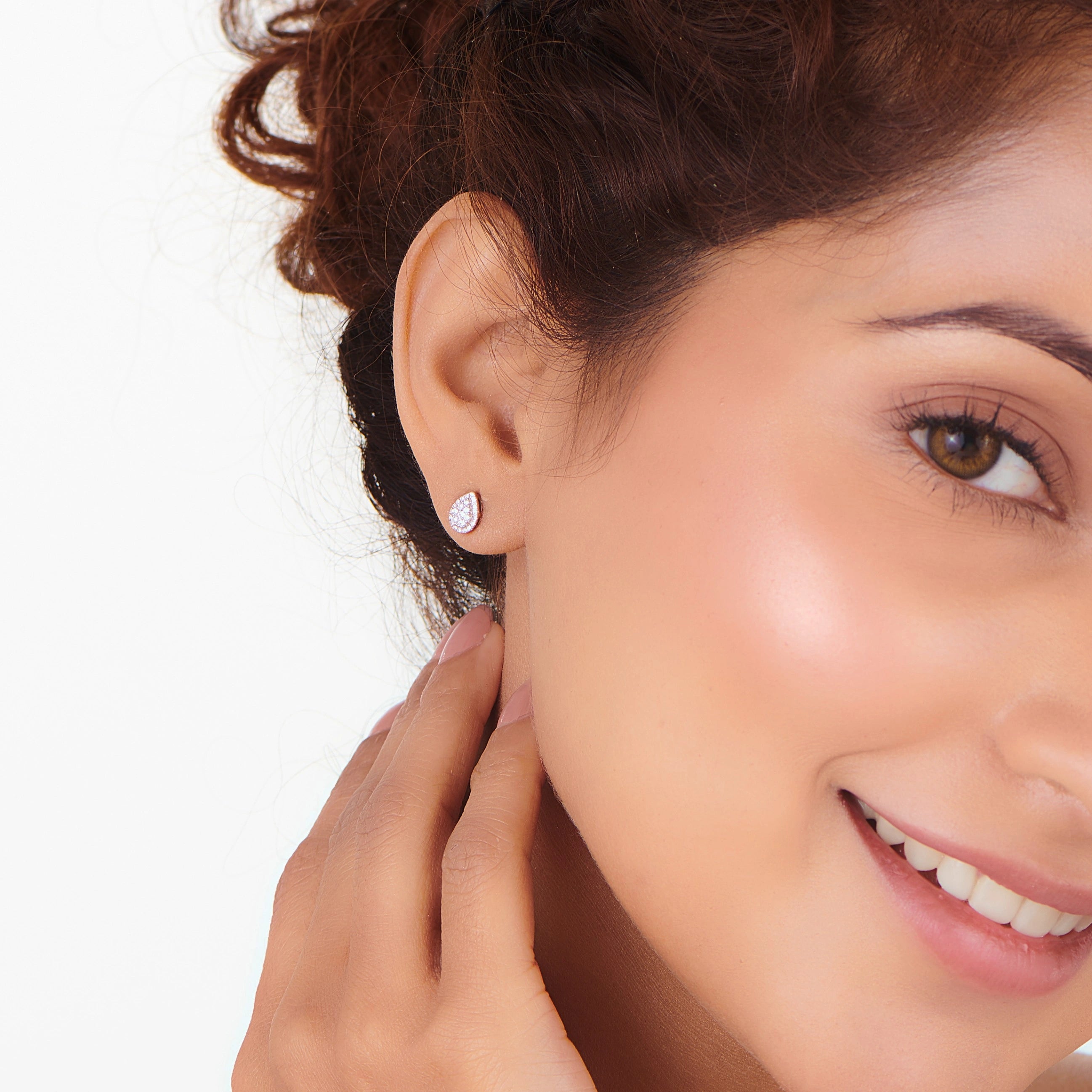 Deck Up Lumina Pear Studs - Zen Diamond India