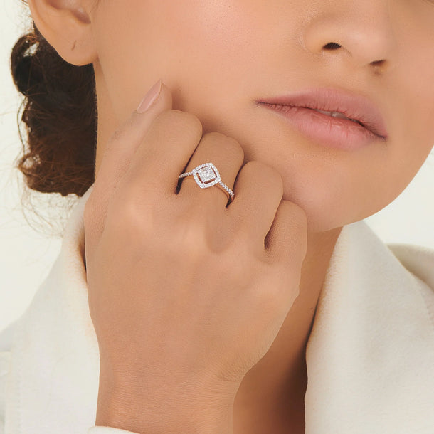 Sassy Starbeam Diamond Kite Ring