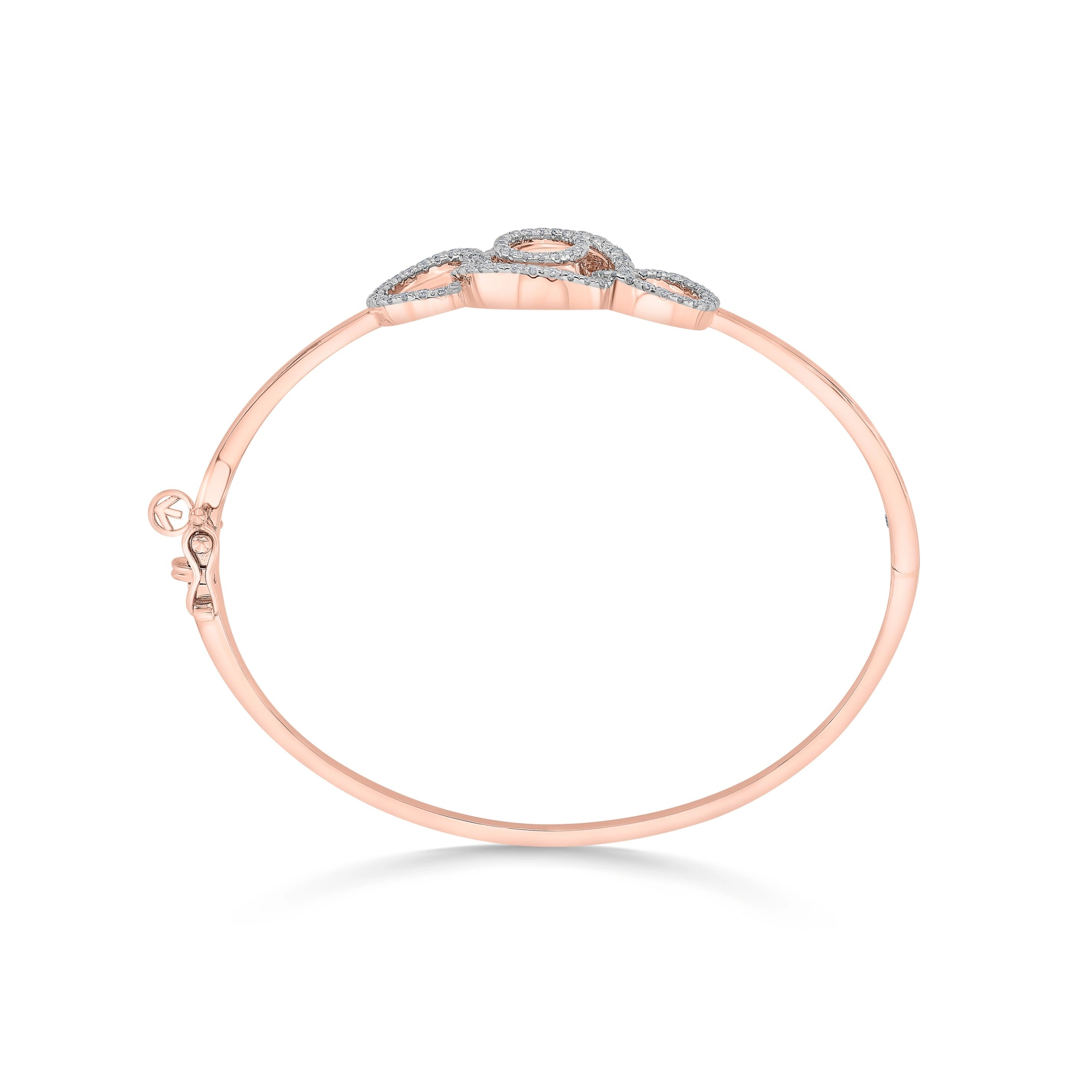 Sassy Interlocking loop Bracelet - Zen Diamond India