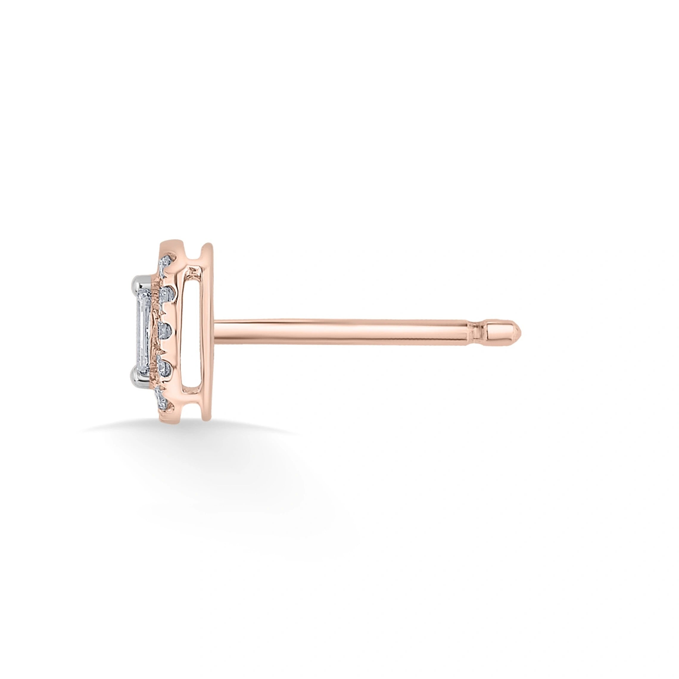 Deck Up Regal Oval Sparkle Studs - Zen Diamond India