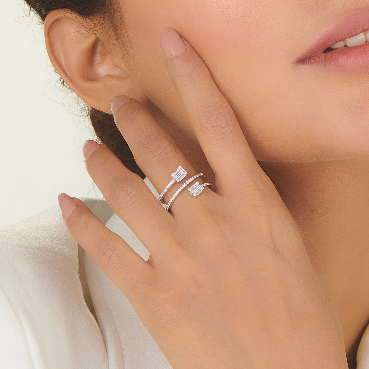 Twilight Spiral Emerald Diamond Ring