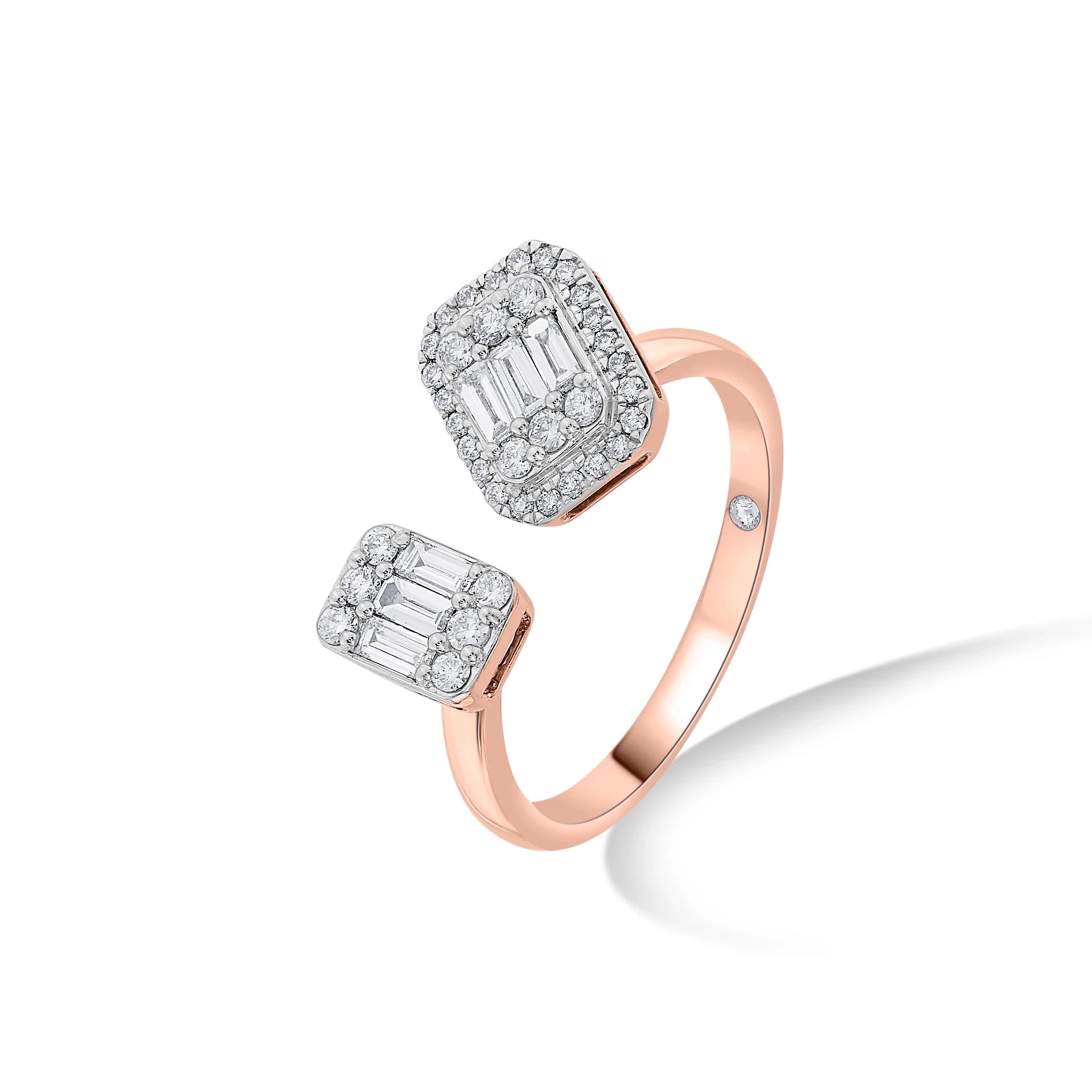 MOI Emerald Cluster Ring - Zen Diamond India