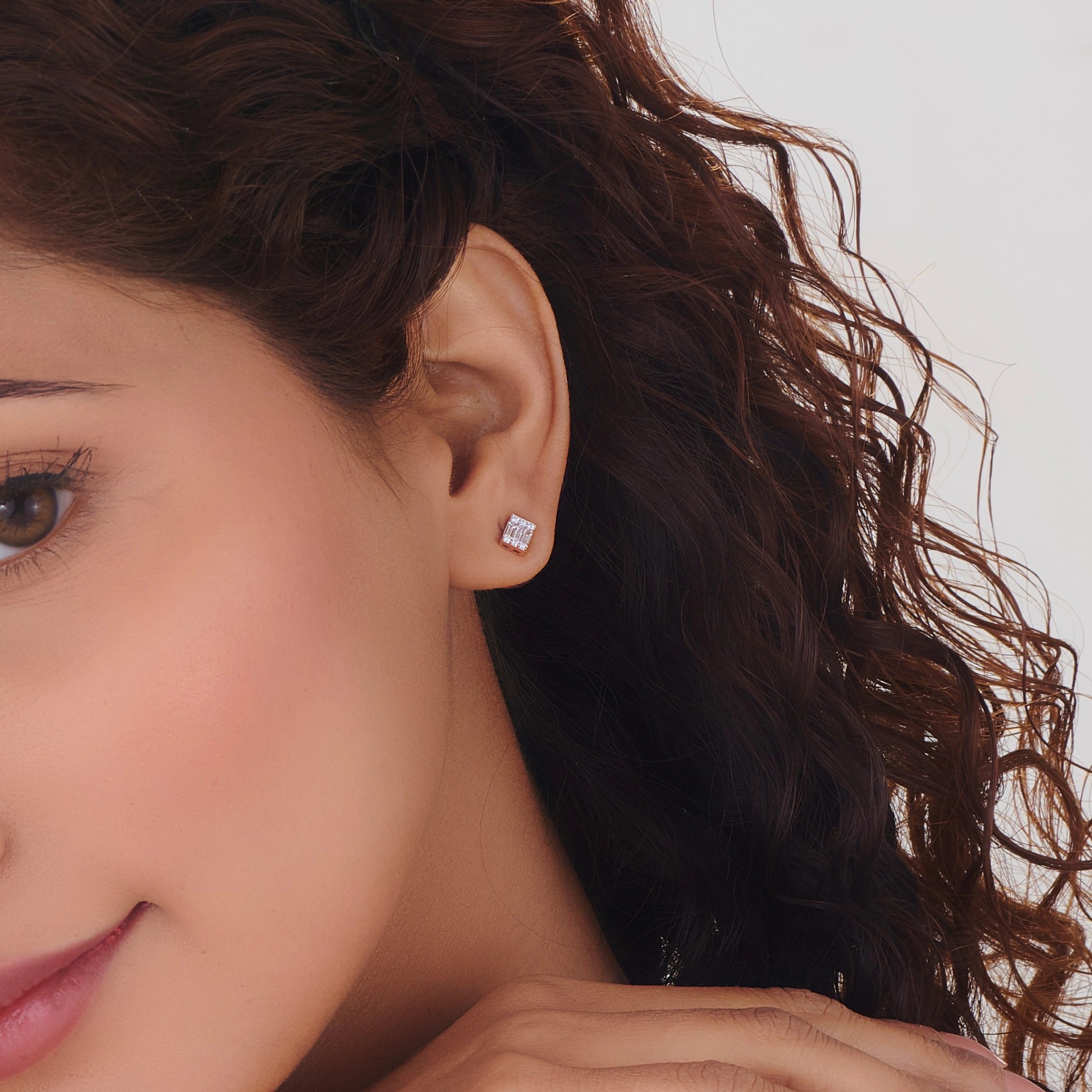 Deck Up Stacked Fire Studs - Zen Diamond India