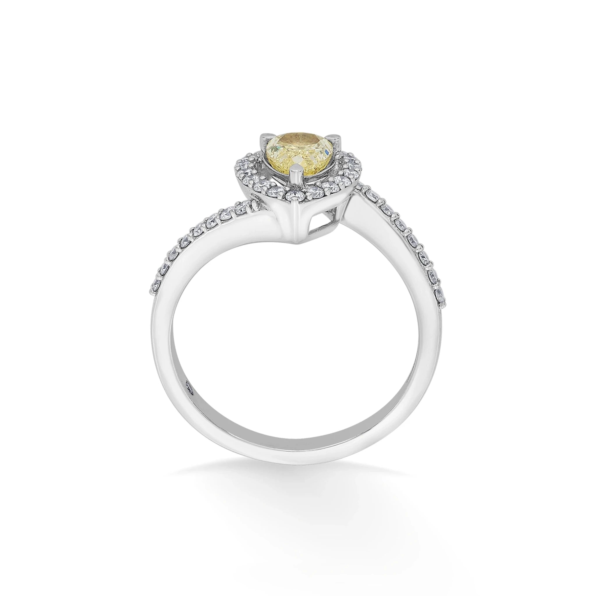 Solitaire Golden Glow Promise Ring - Zen Diamond India