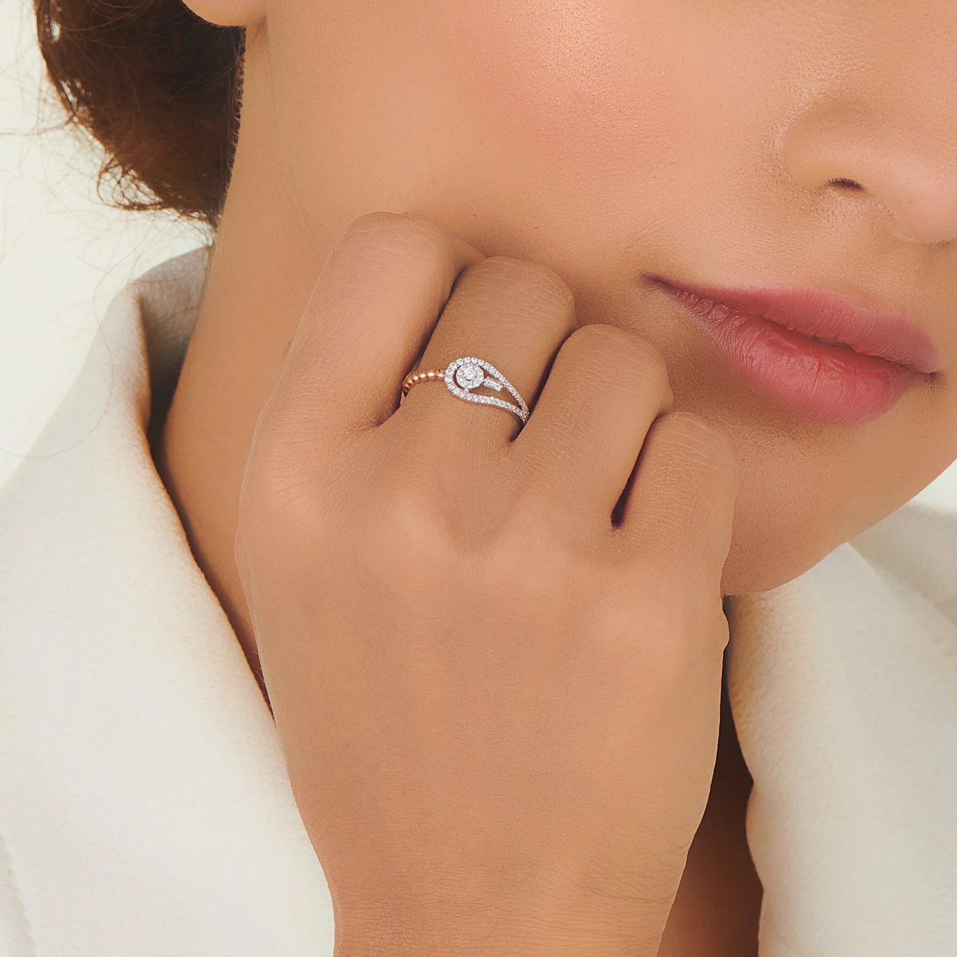 Boujee Round Overlap Ring - Zen Diamond India